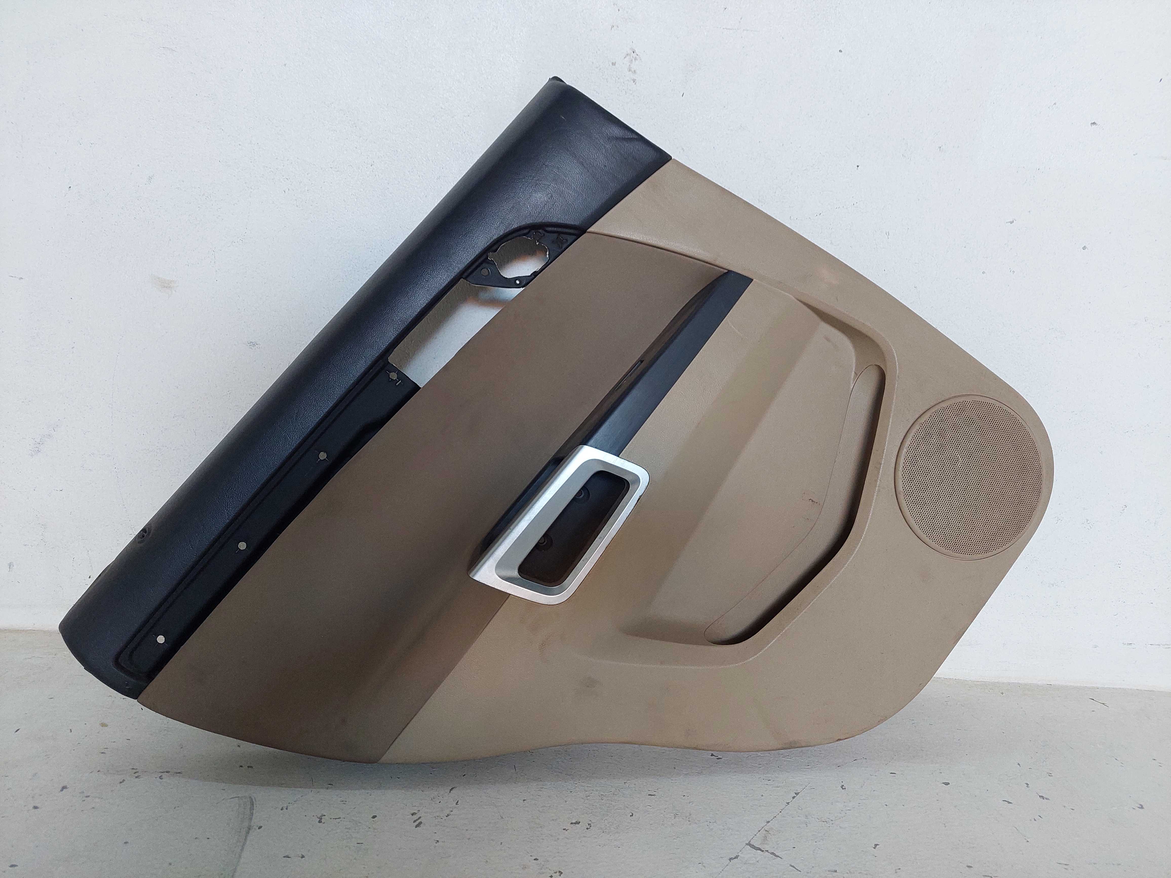 Forro De Porta Traseiro Esquerdo Chevrolet Captiva 2009 1