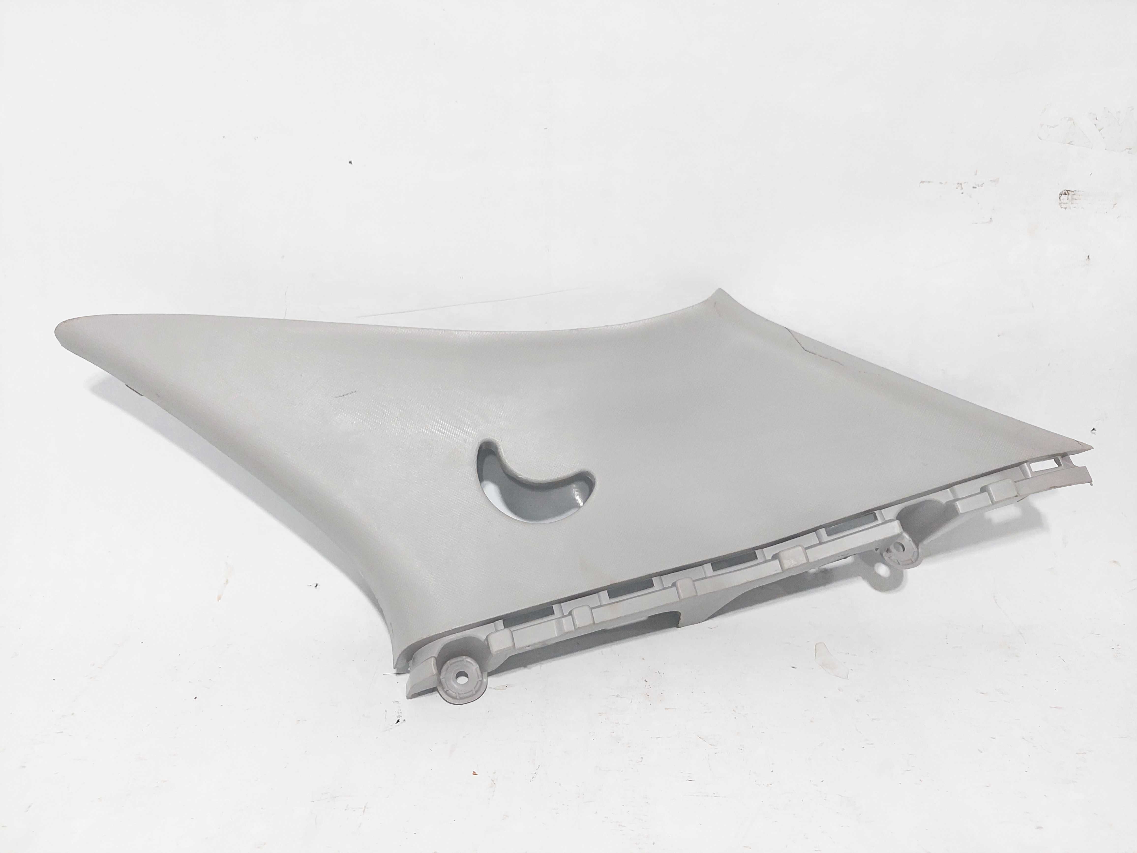 Moldura Lateral Hb20 Traseiro Direito 858601s000 Original Branco