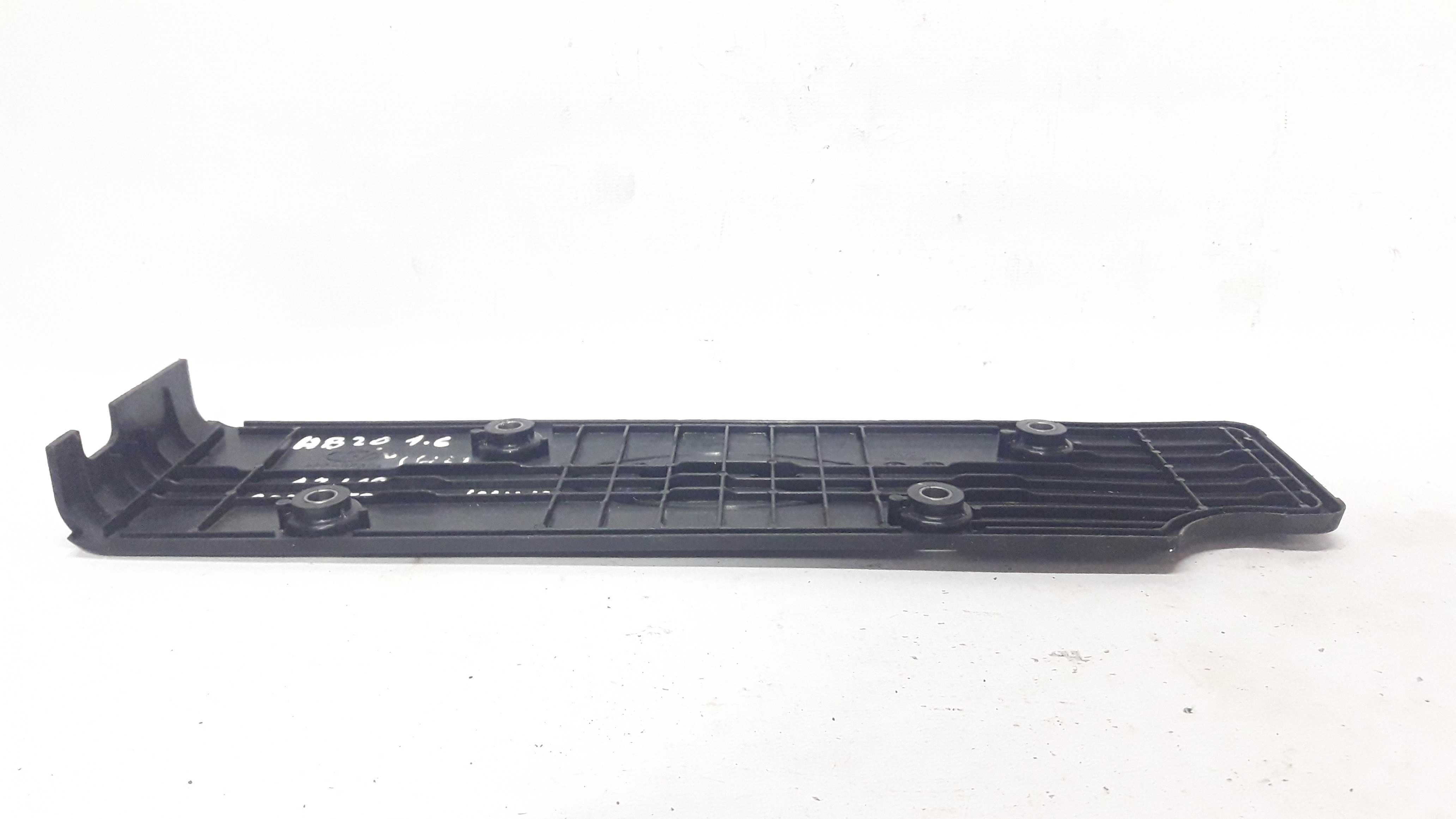 Moldura Tampa Válvula Hb20 1.6 12 A 19 224052b000 28561 3
