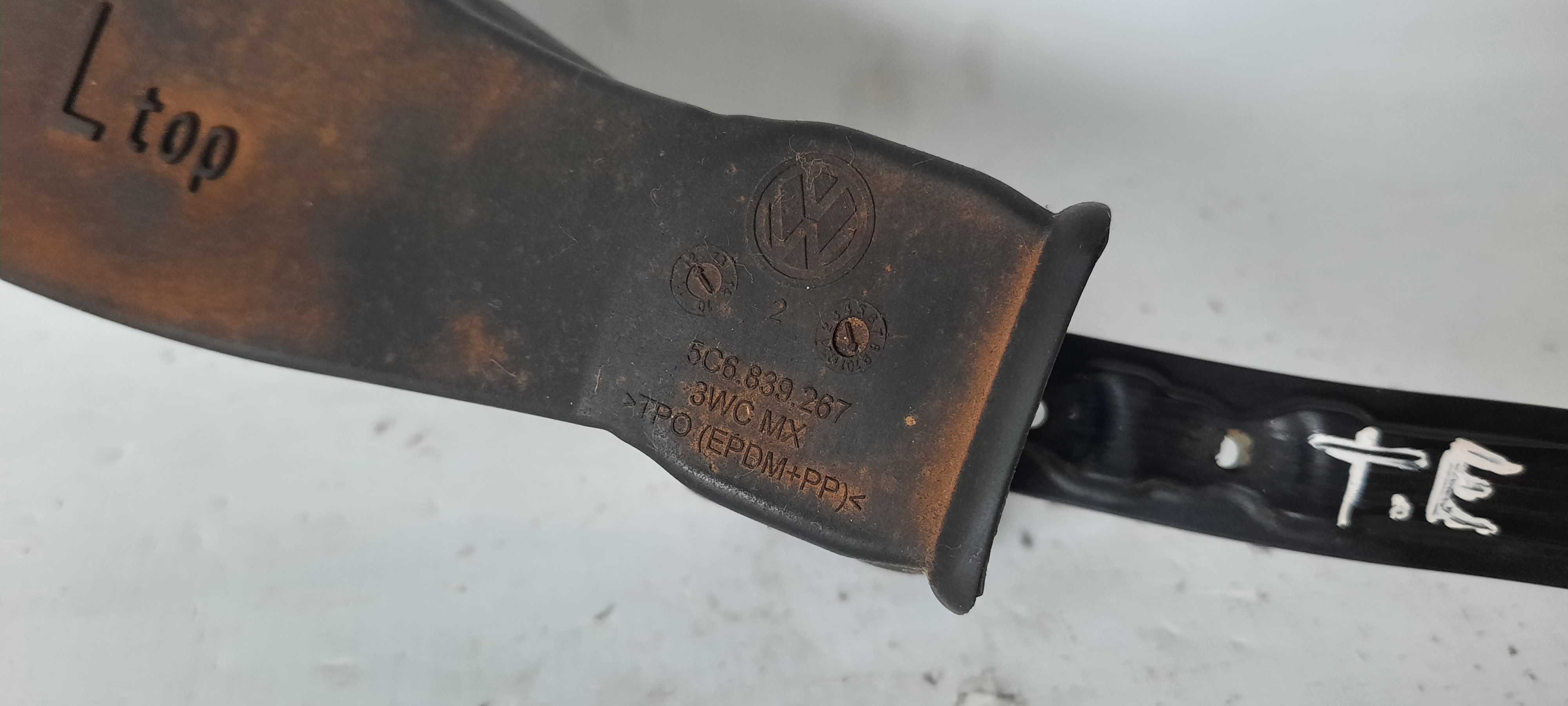 Limitador Porta Traseiro Esquerda Jetta 10 11 12 13 14 5