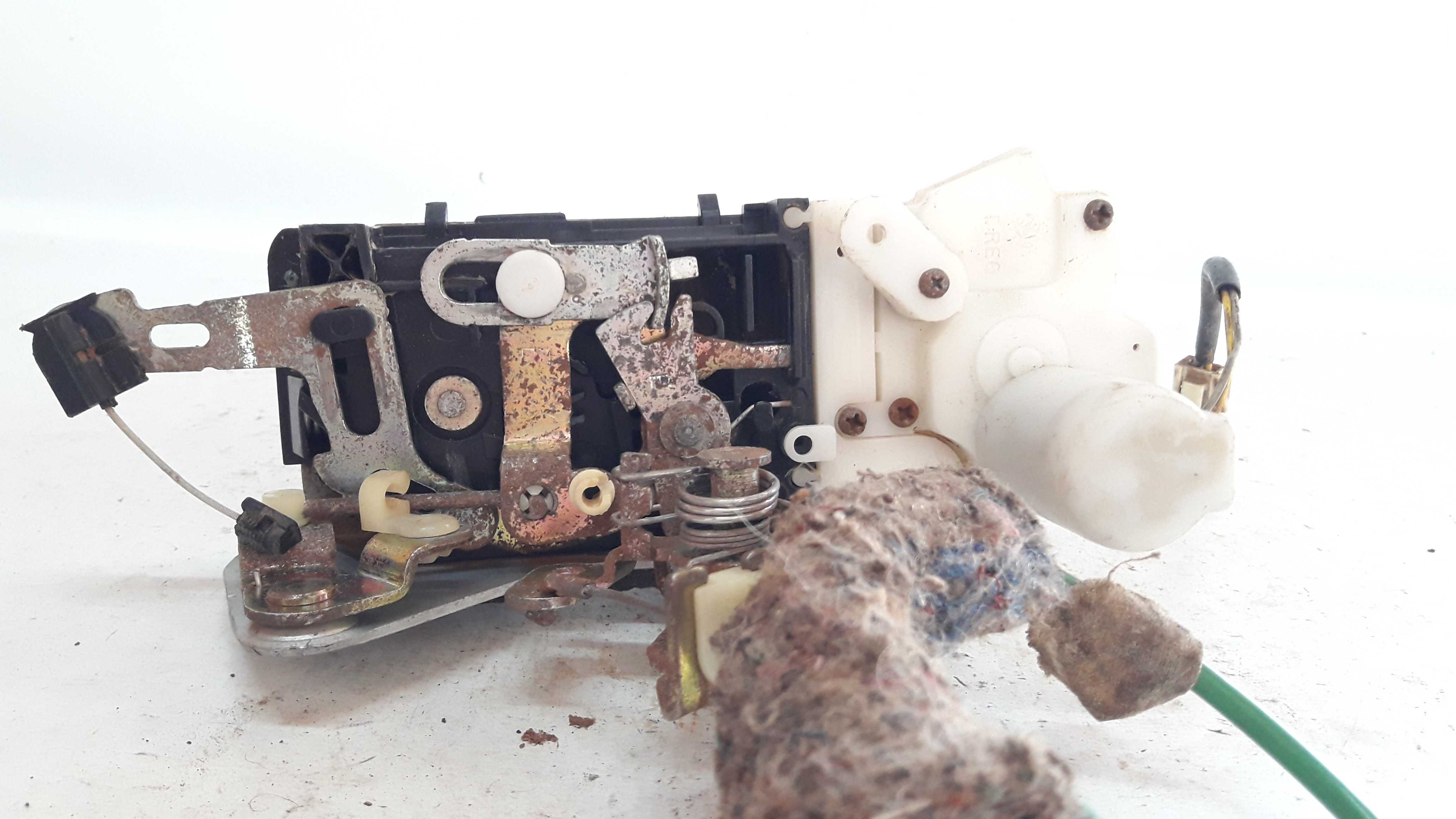 Fechadura Elétrica Traseira Esquerda Fox 03 A 2010 6