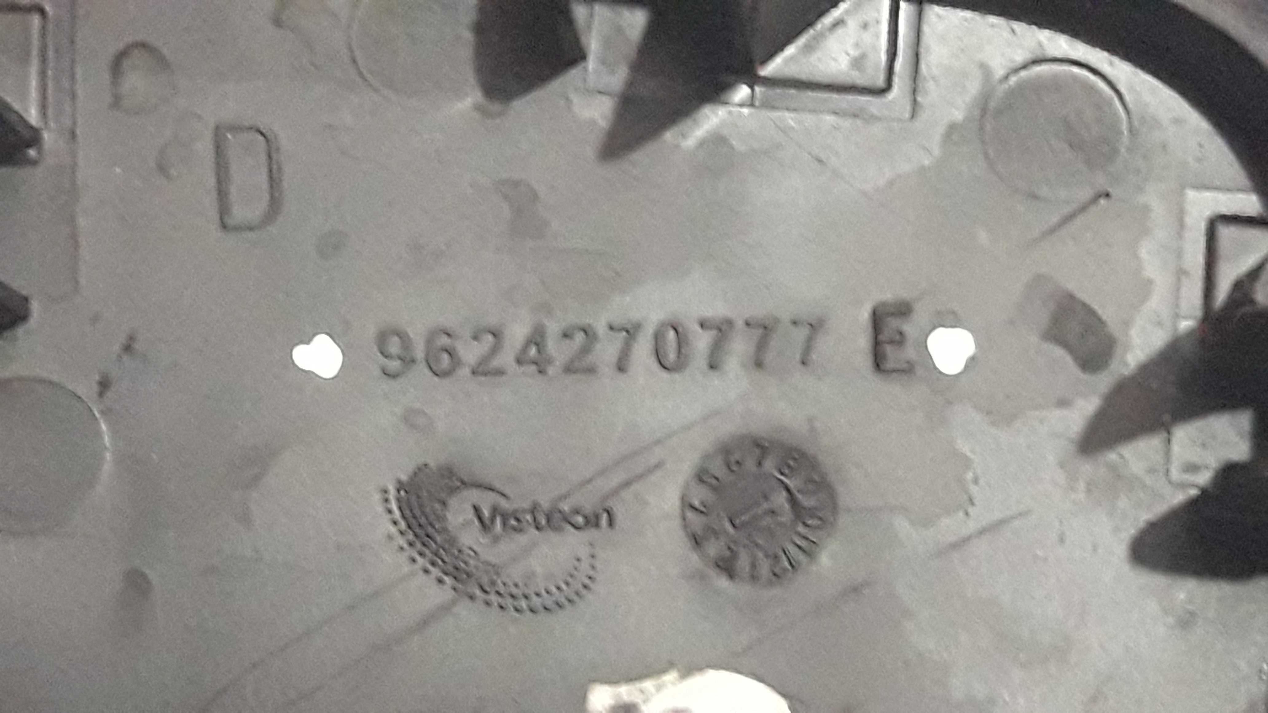 Tampa Lateral Direita Painel Peugeot 206 99 A 6 9624270777 3