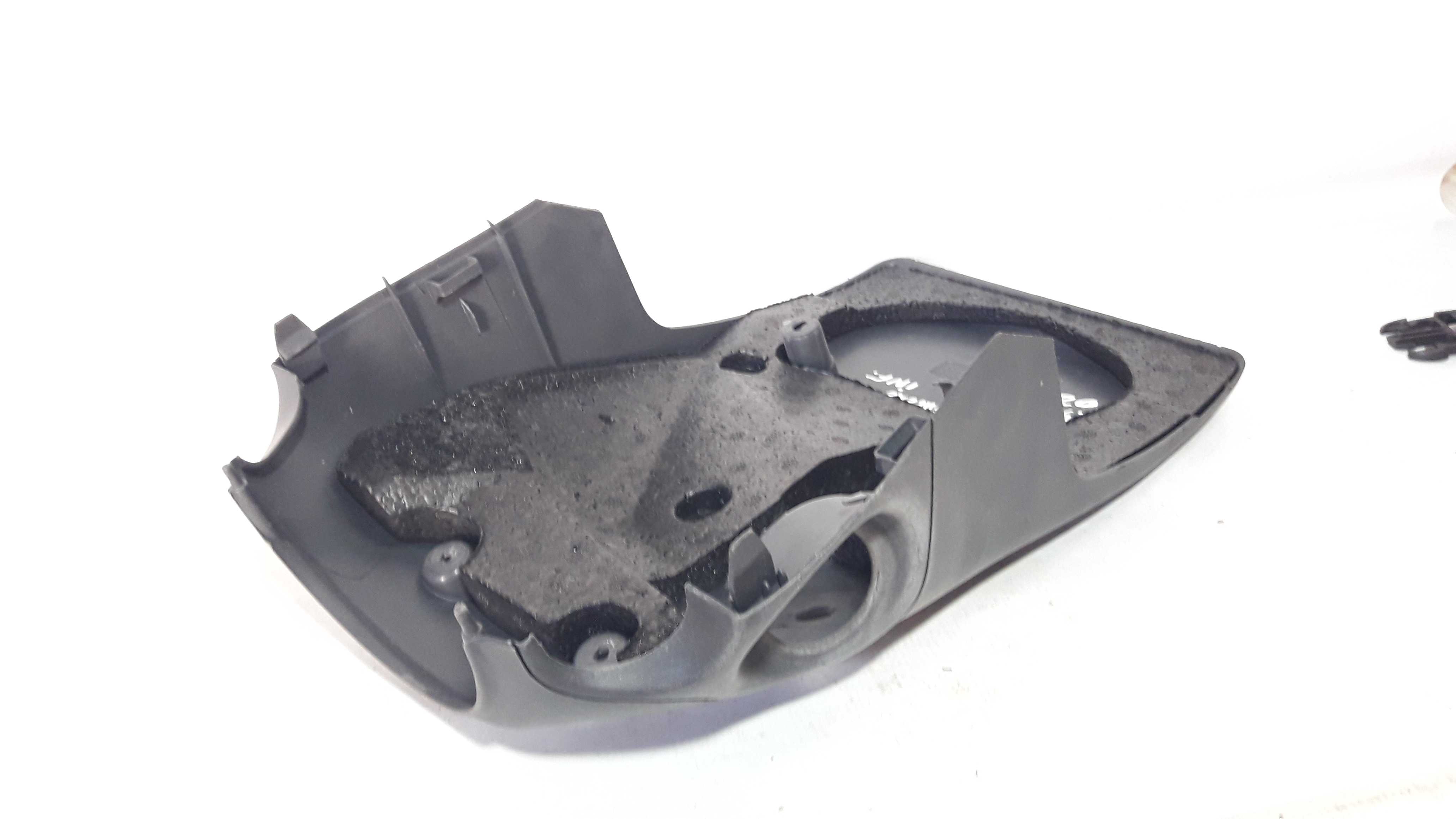 Moldura Inf Coluna Direção Doblo 02/08 7353102200 24936 Preto 2