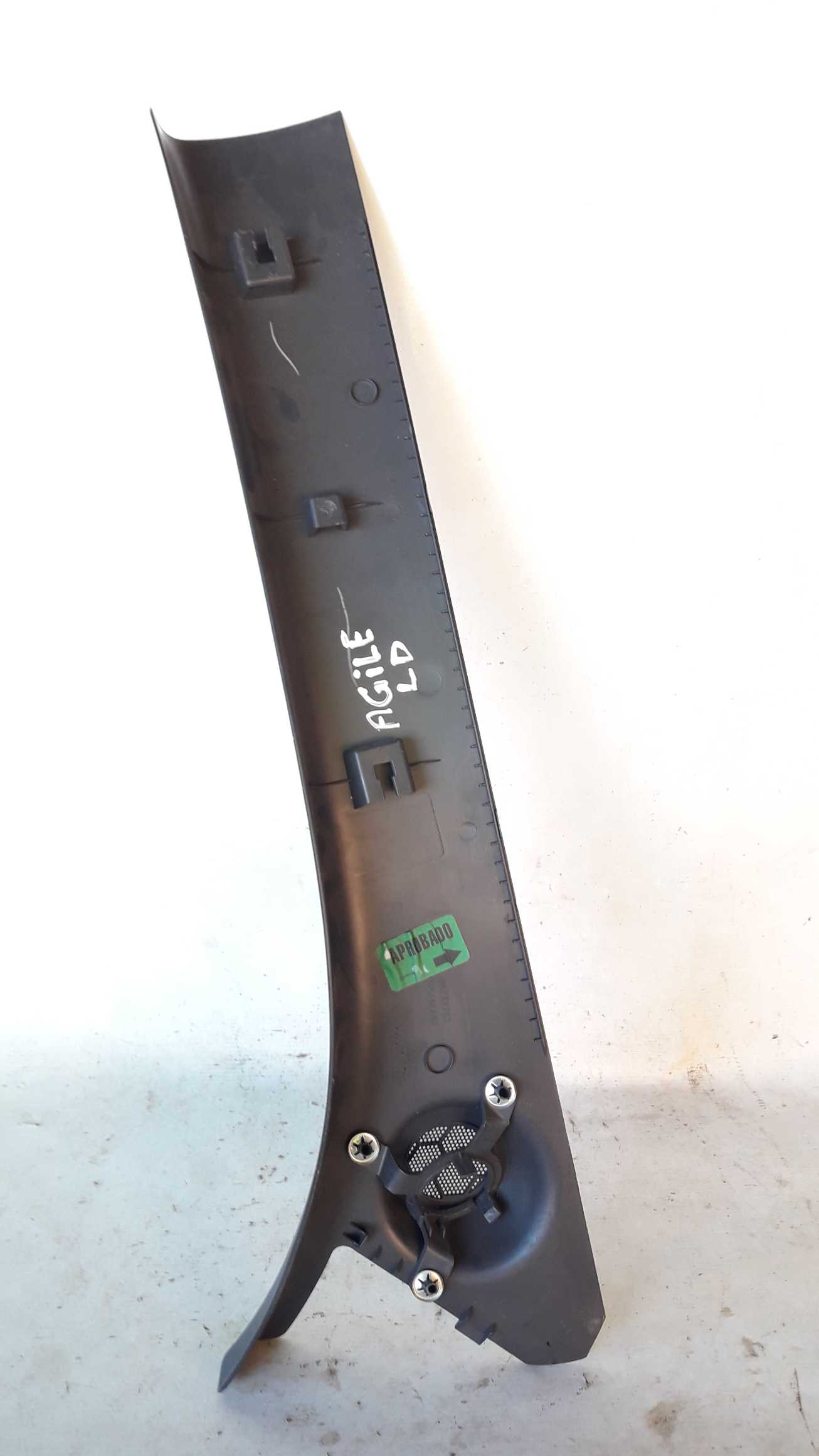 Moldura Coluna Direita Para Brisa Agile 10/14 94742753 2