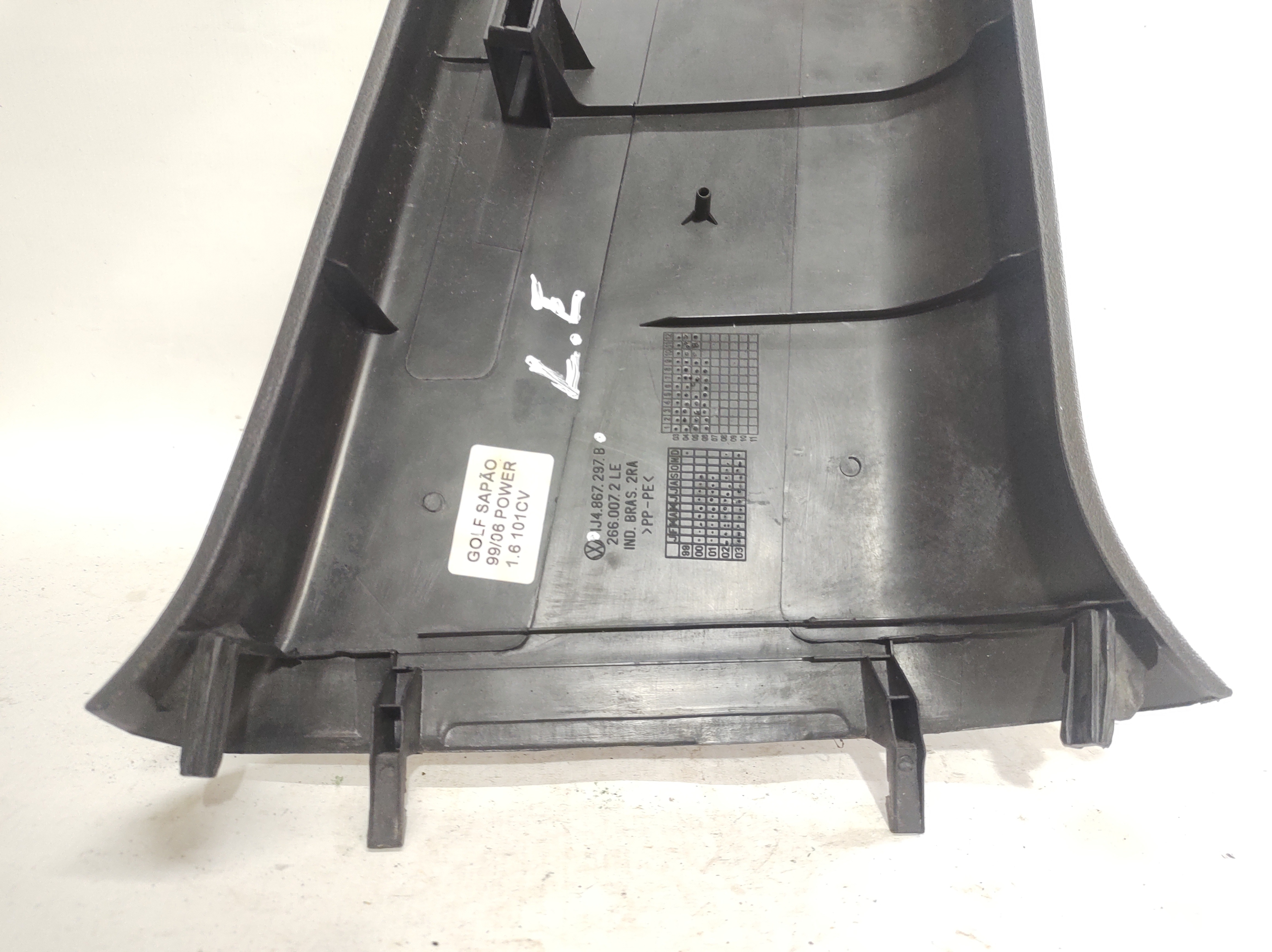 Moldura Coluna Central Esquerda Golf 99 A 6 2j4867297b 3