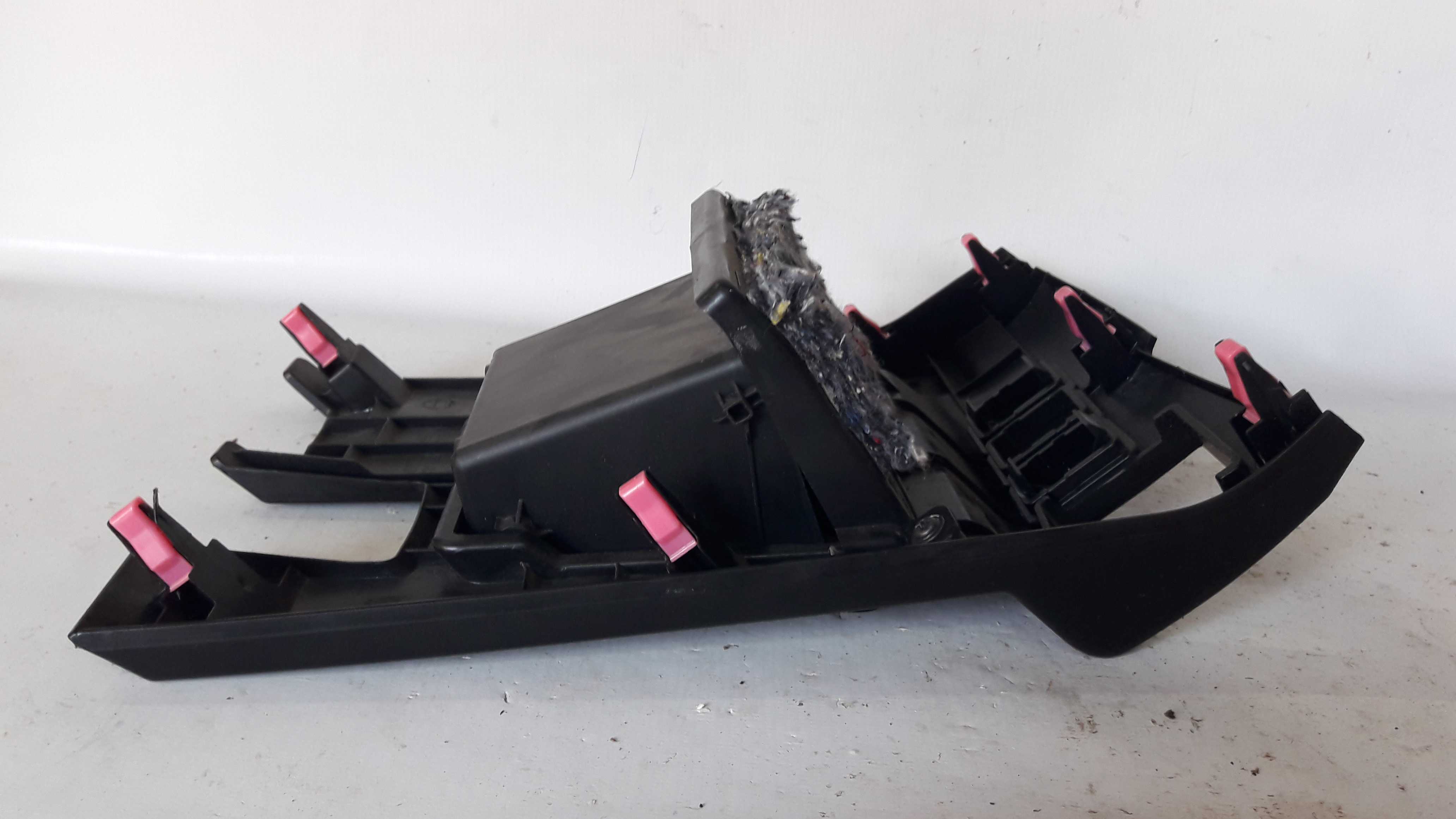 Moldura Interna Painel Corolla 17 18 19 5554502300  Preto 5