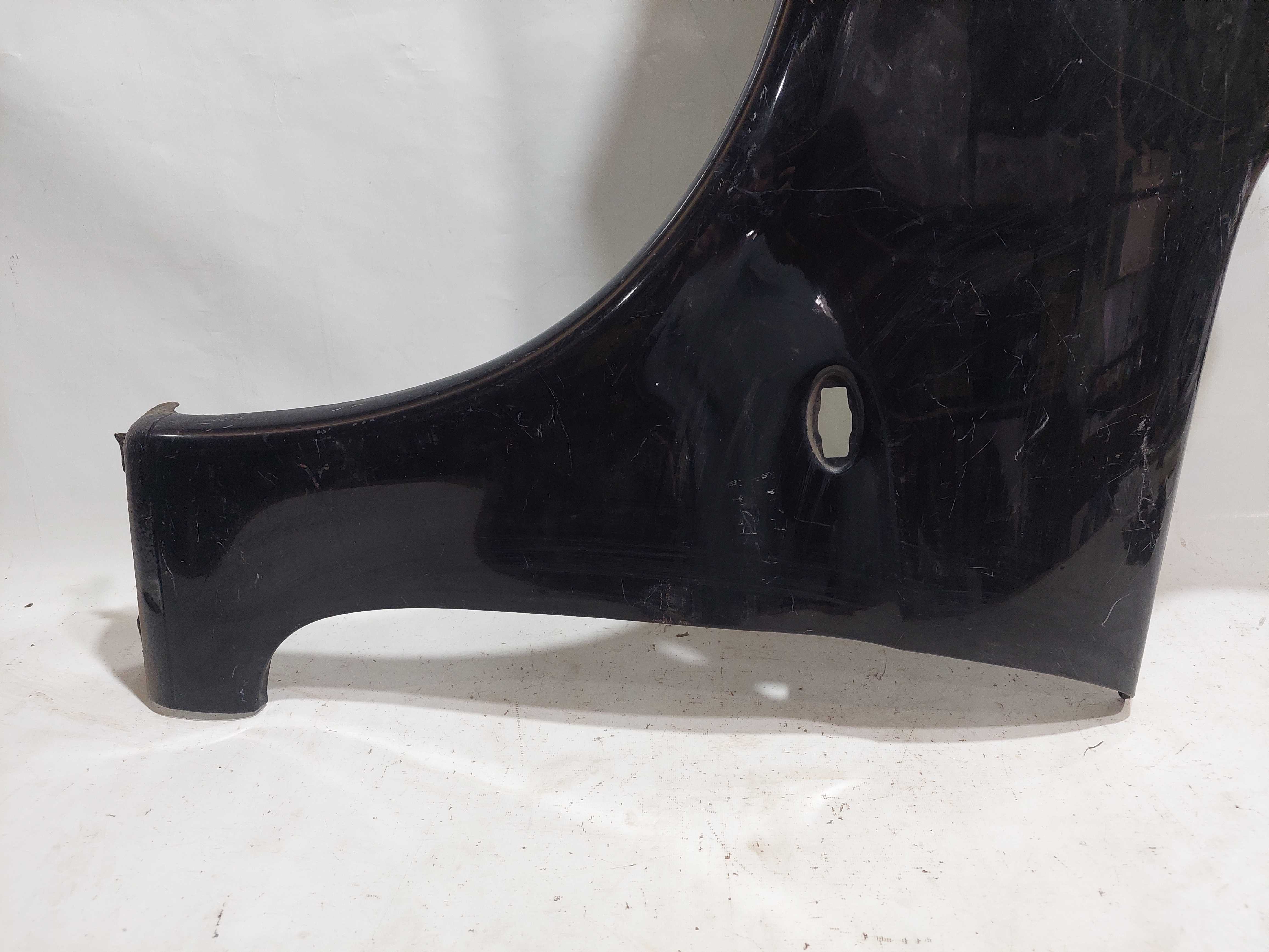 Paralama Lado Esquerdo Renault Senic C/pequeno Detalhes 2