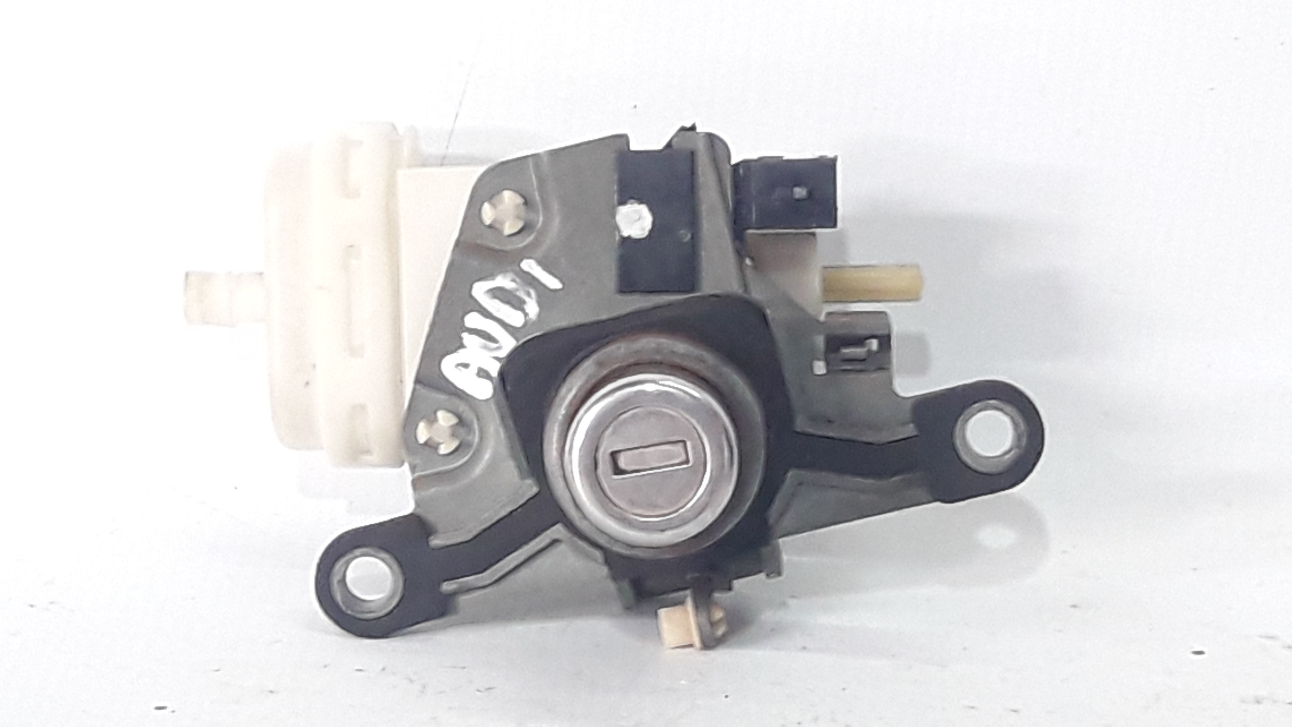 Fechadura Tampa Traseira Malas Audi A4 97 C Avaria 19966 2