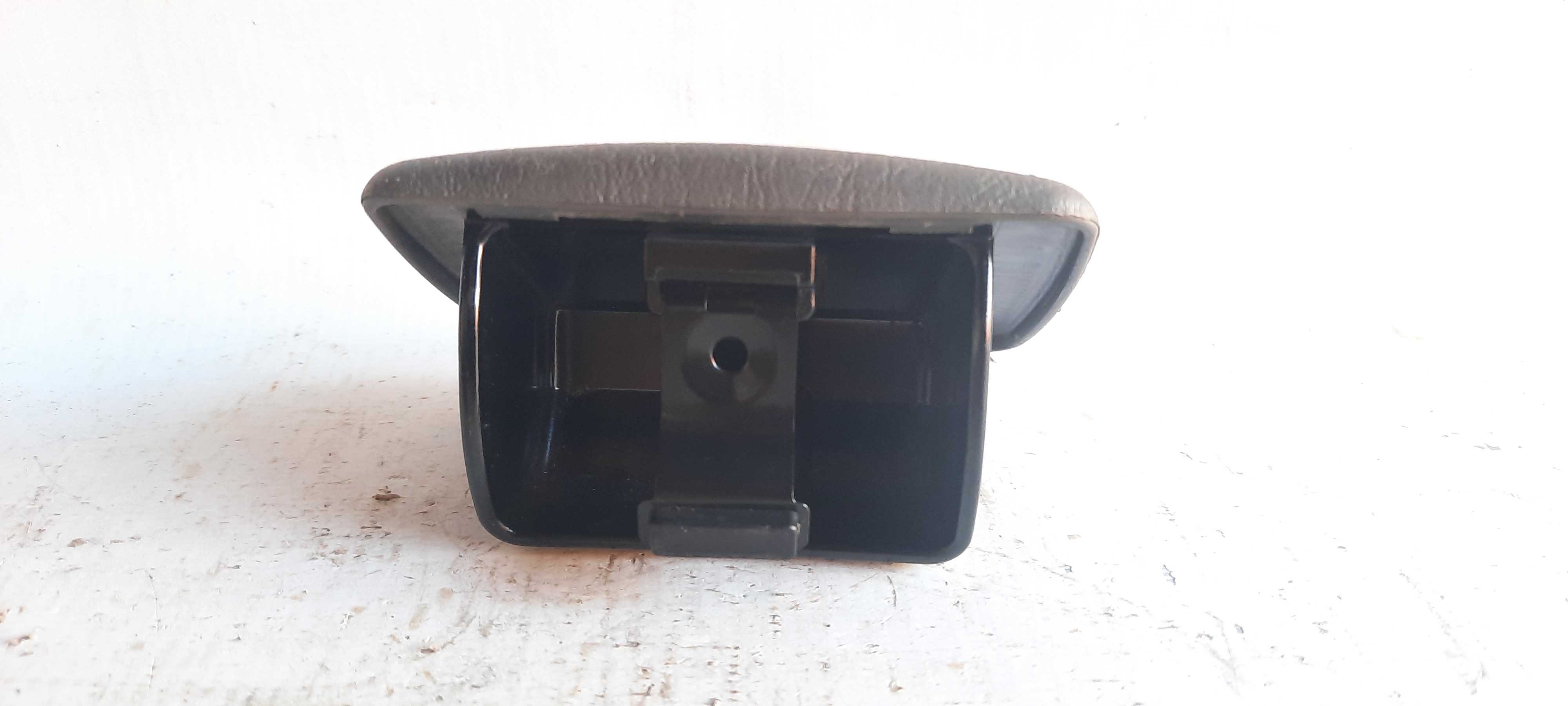 Cinzeiro Porta Chery Tiggo 2.0 16v Aut 2009 10 11