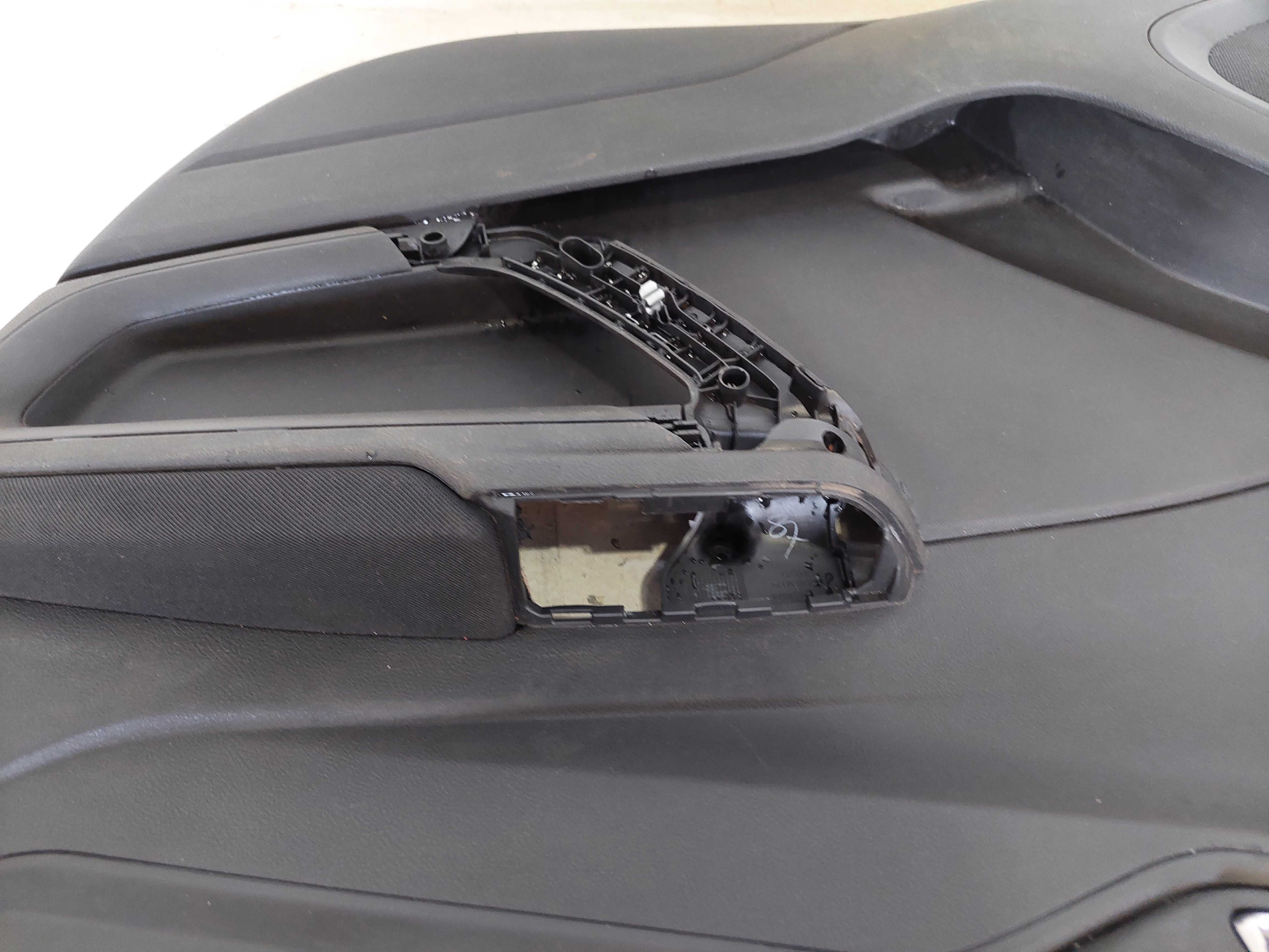 Forro De Porta Dianteiro Direito Chevrolet Onix Prisma 13/17 Preto 5