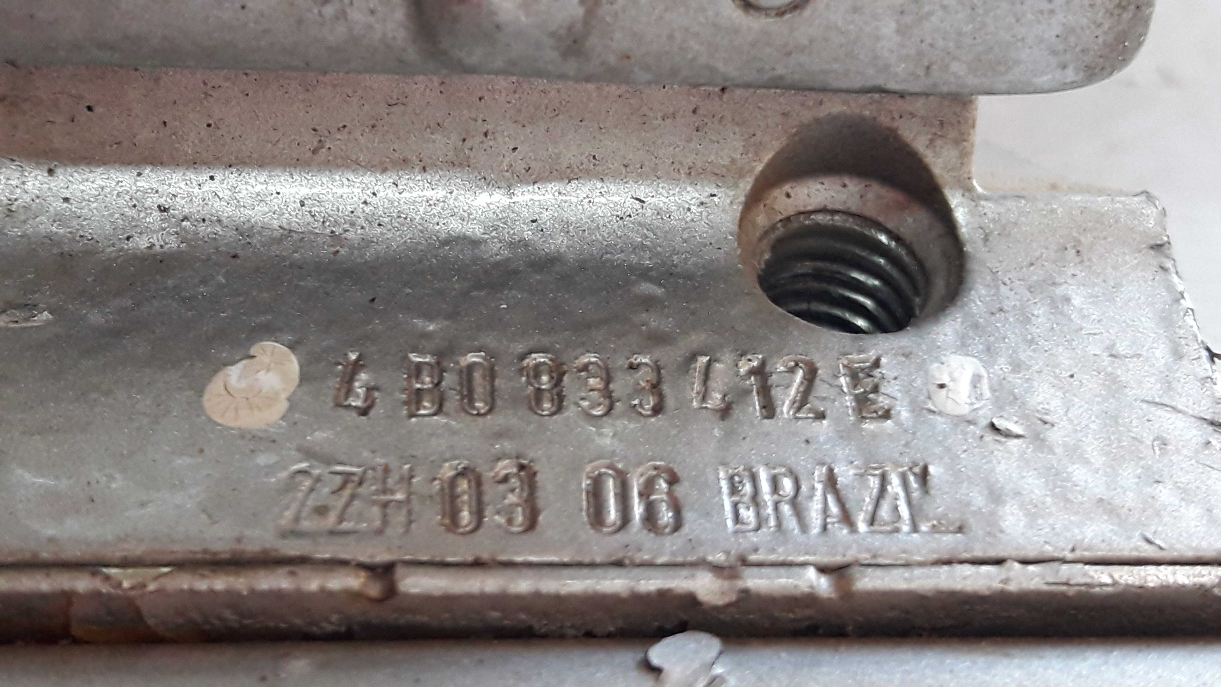 Dobradiça Traseira Direita Inferior Audi A3 99 A 6 4b0833412 6