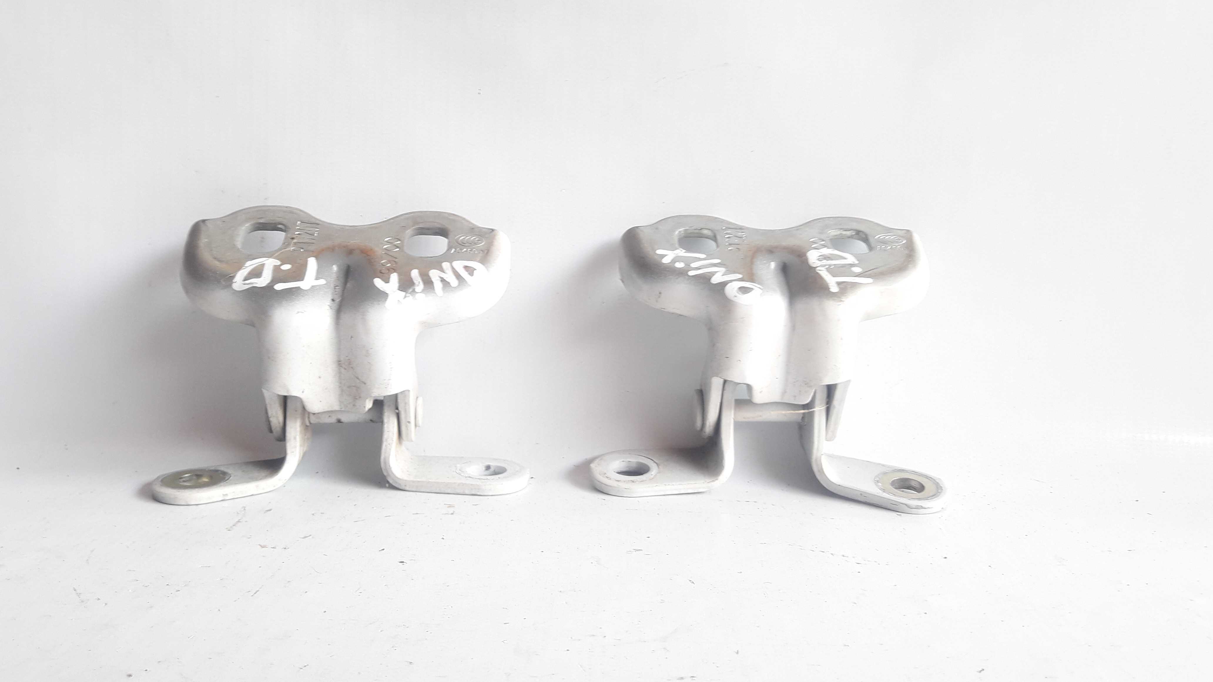 Par Dobradiça Porta Traseira Direita Ônix 2017/2019 Original 1