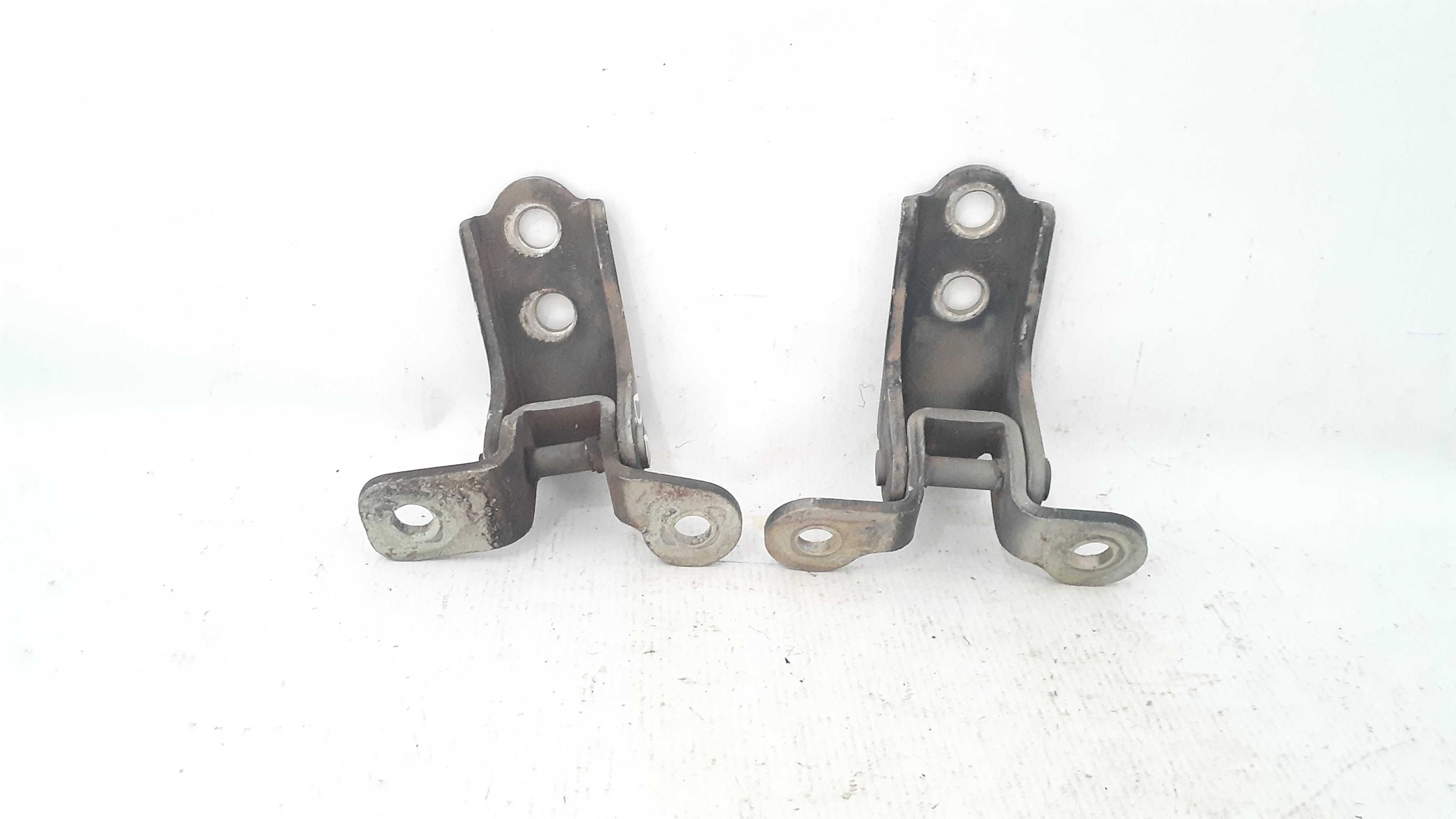 Dobradiça Porta D. Esquerda Cherry Tiggo 09 Original 2