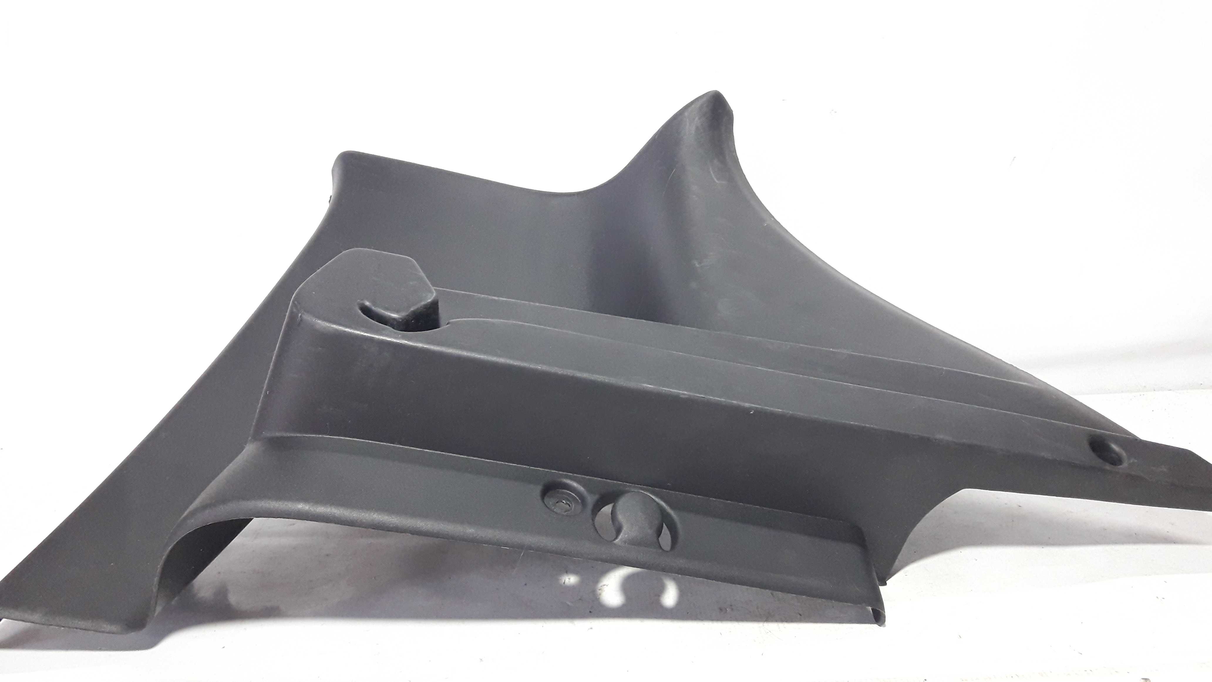 Moldura Traseira Direita Bagagito Sandero 15/20 769347288r Preto 2