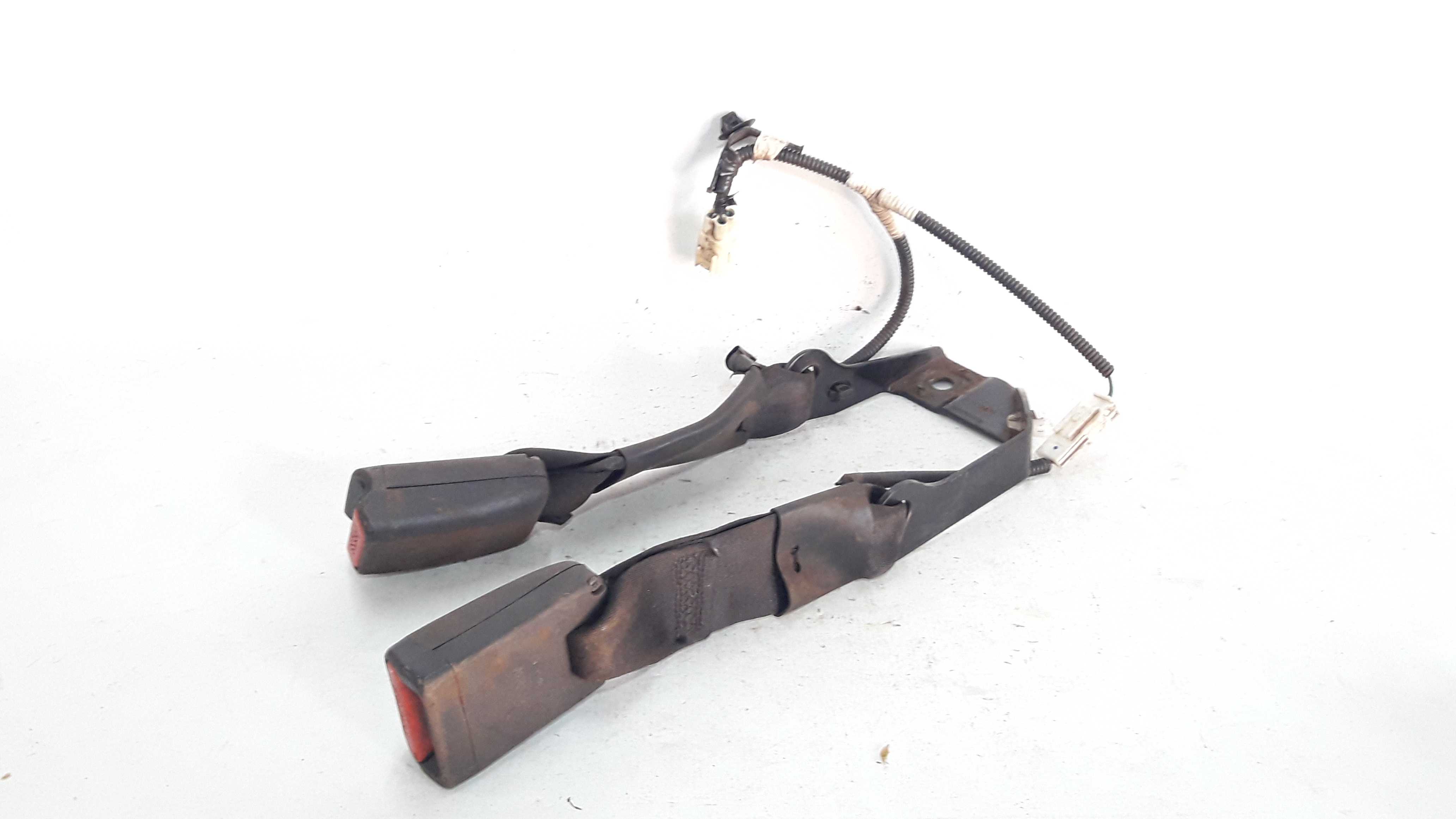 Engate Cinto Segurança Traseiro Hilux 16/20 629926200b 2