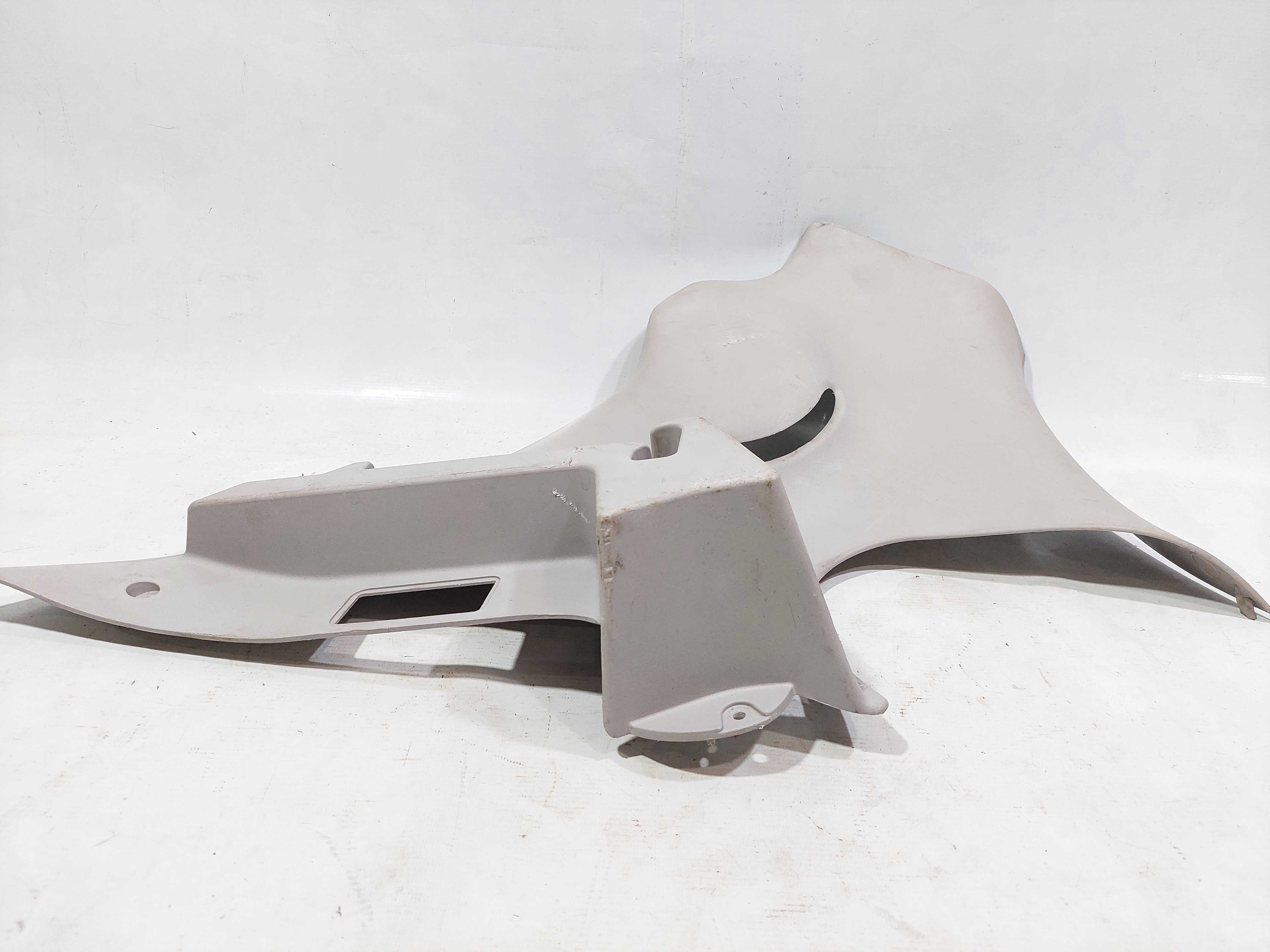 Suporte Tampão Bagagito Peugeot 207 2 Portas Lado Esquerdo 3