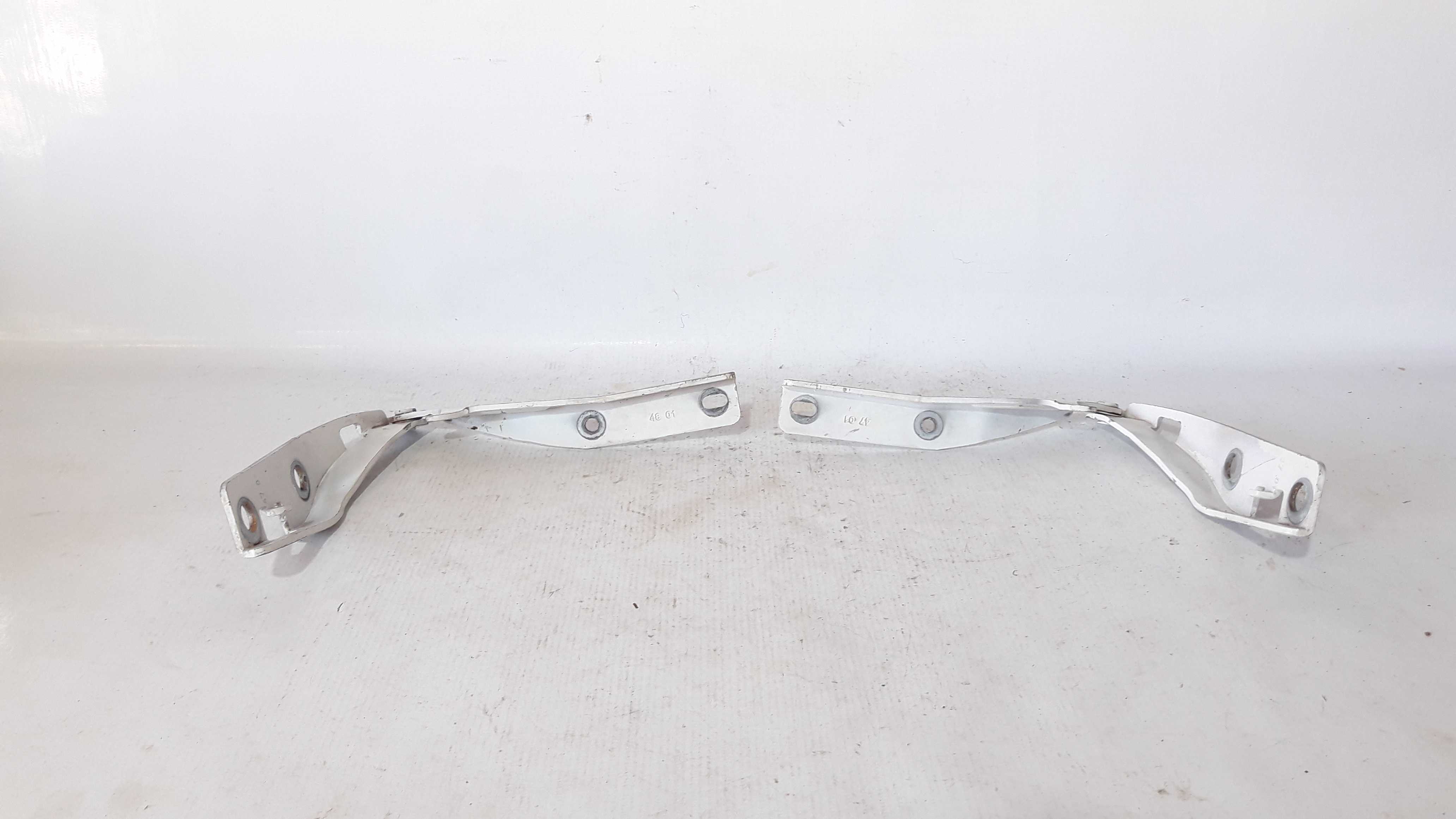 Dobradiça Capô Peugeot 206/207 4