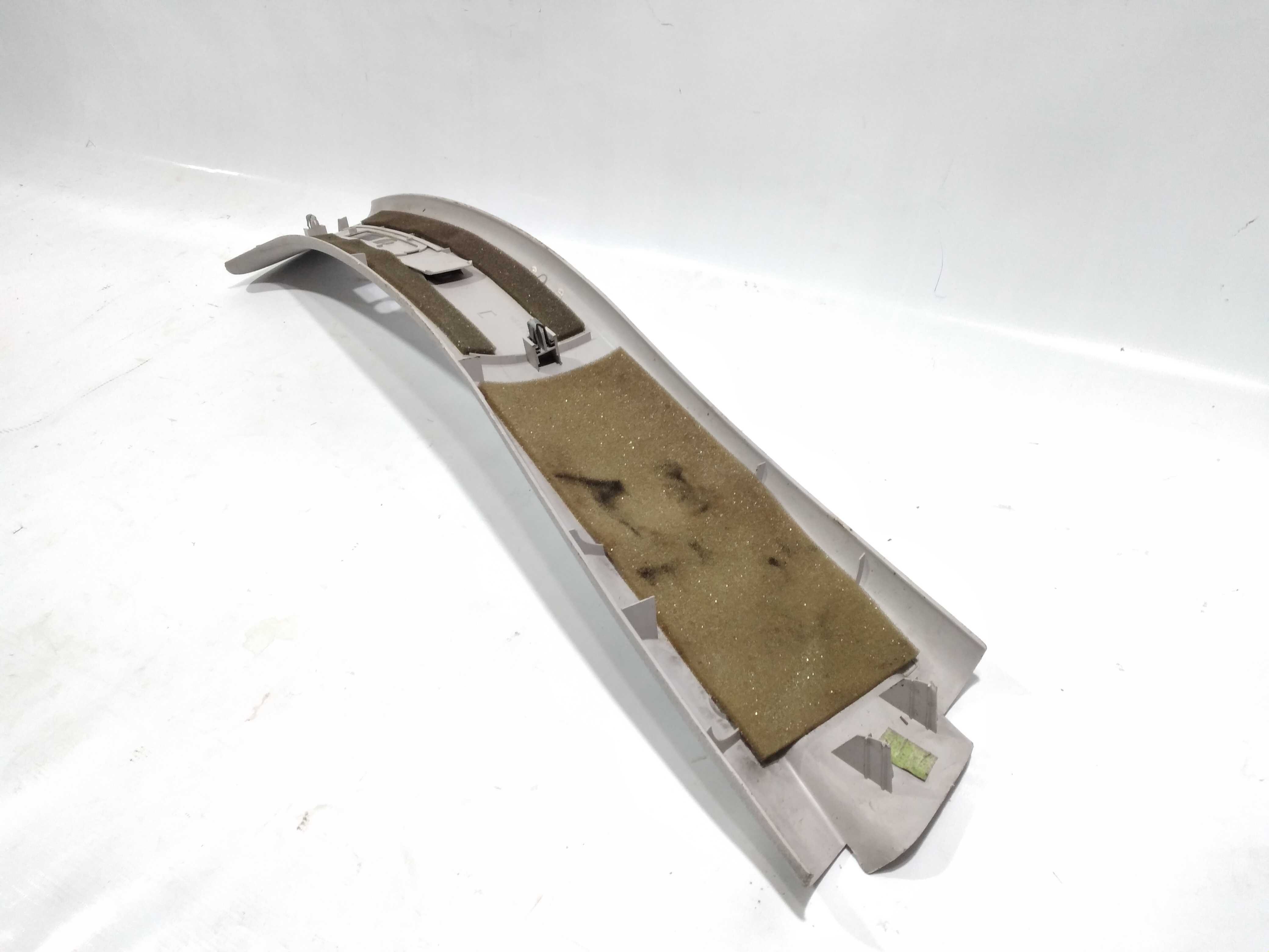 Moldura Coluna Lateral Cinto Esquerdo Peugeot 206 4 Portas 3