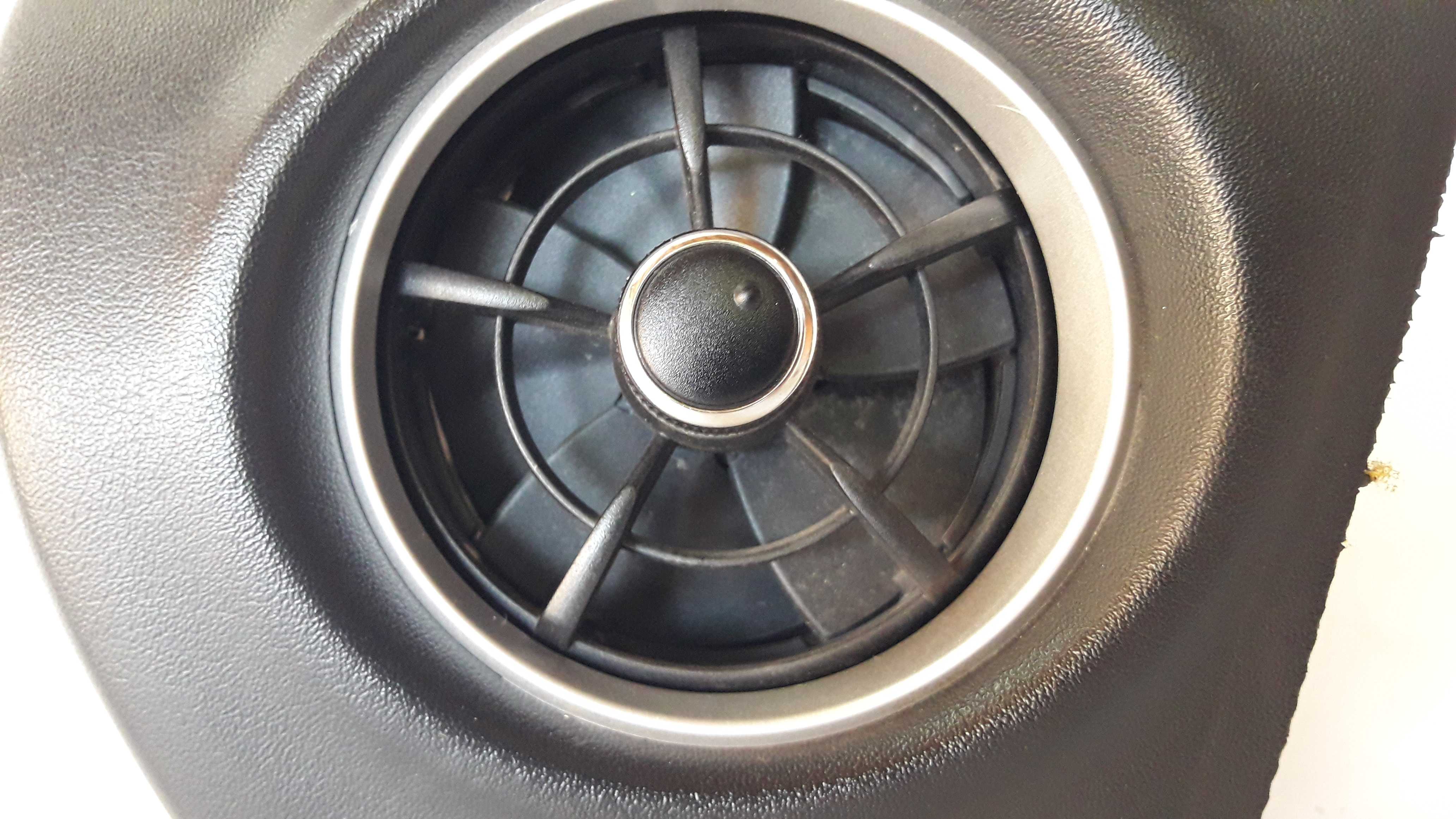 Difusor Ar Esquerdo Corolla Xrs 17 18 19 5540402600 3
