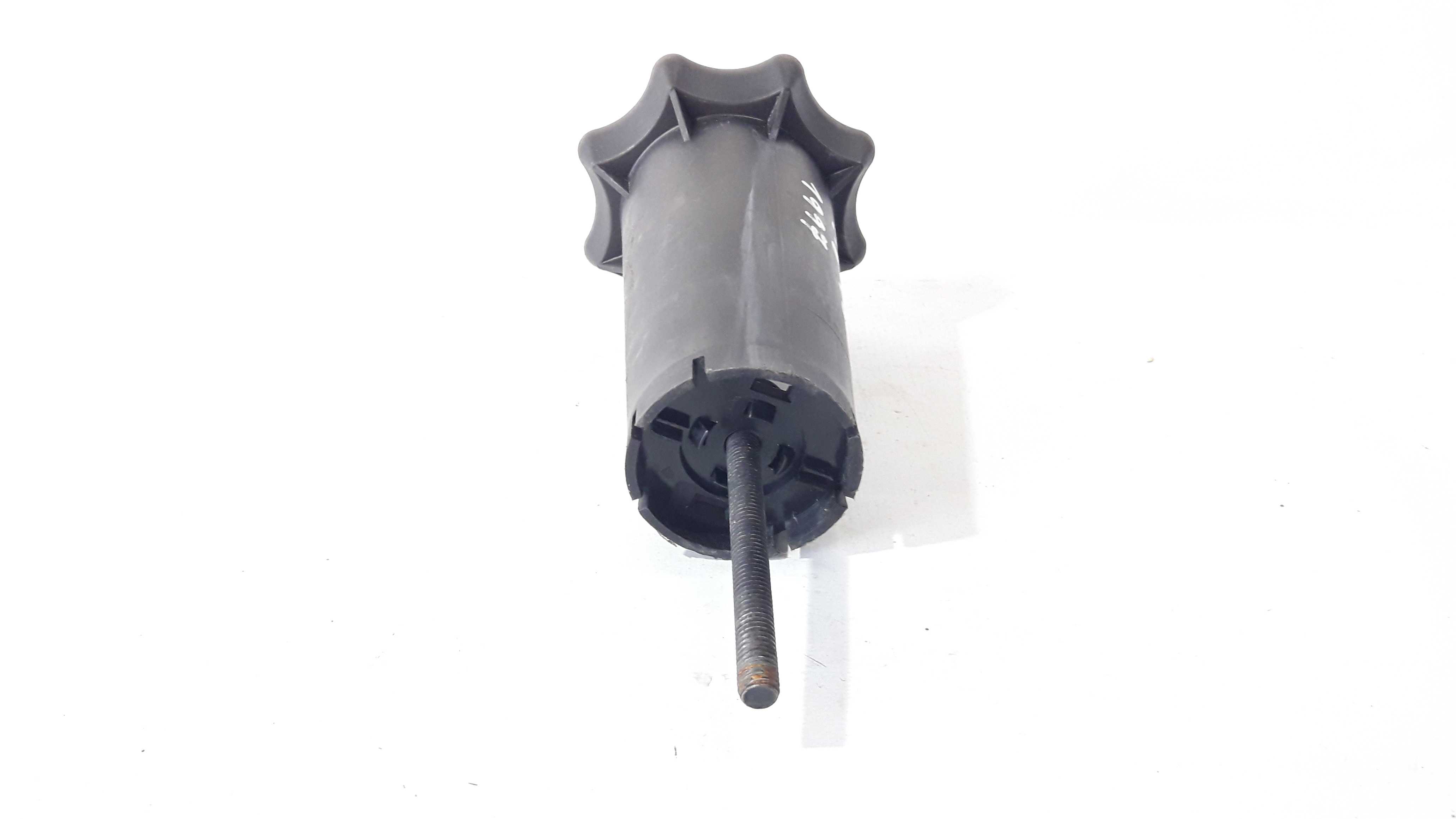 Parafuso Fixação Estepe Audi A4 97/00 23493 3
