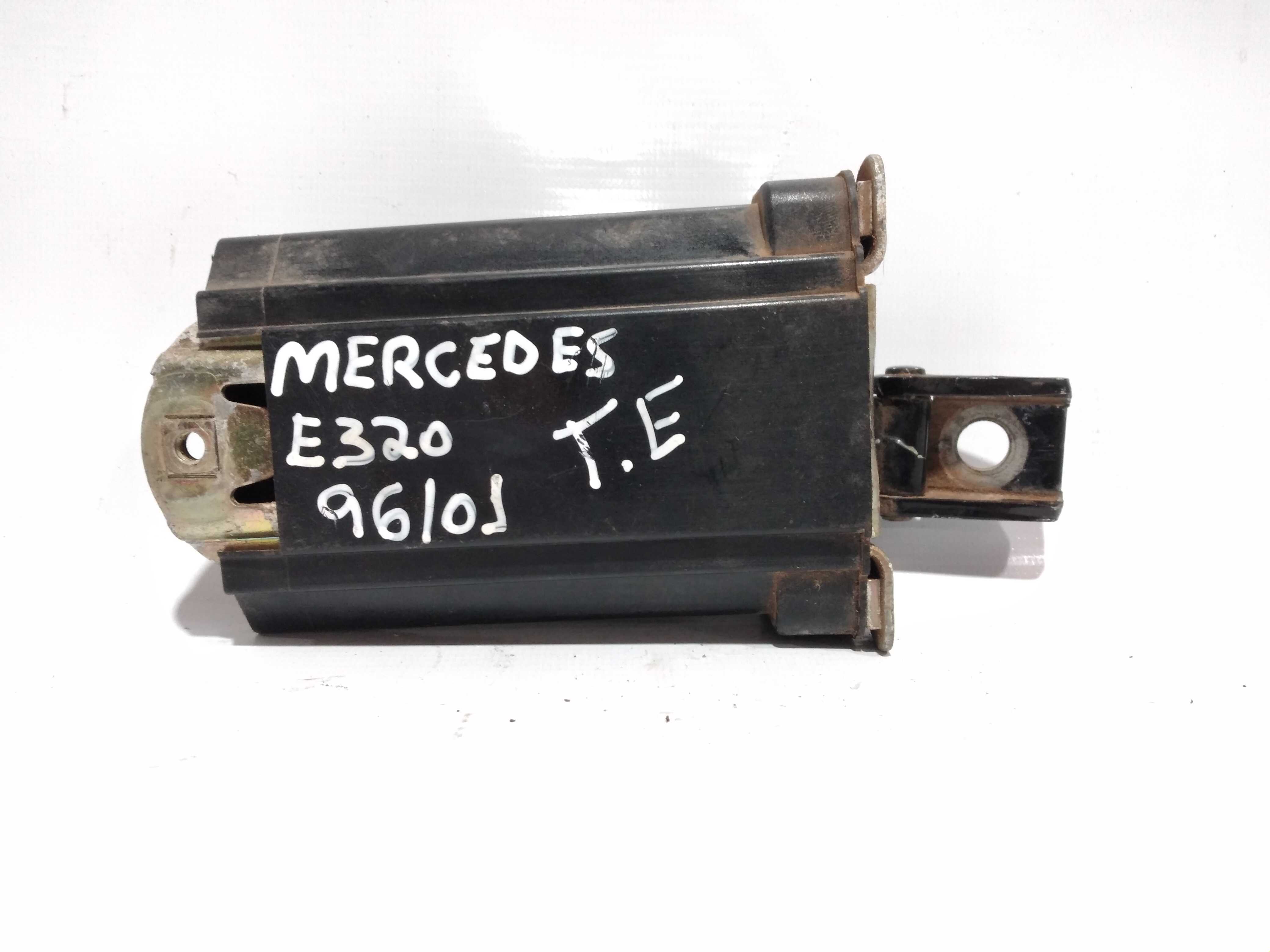 Limitador Porta Traseira Esquerda Mercedes E320 96/01 Origin