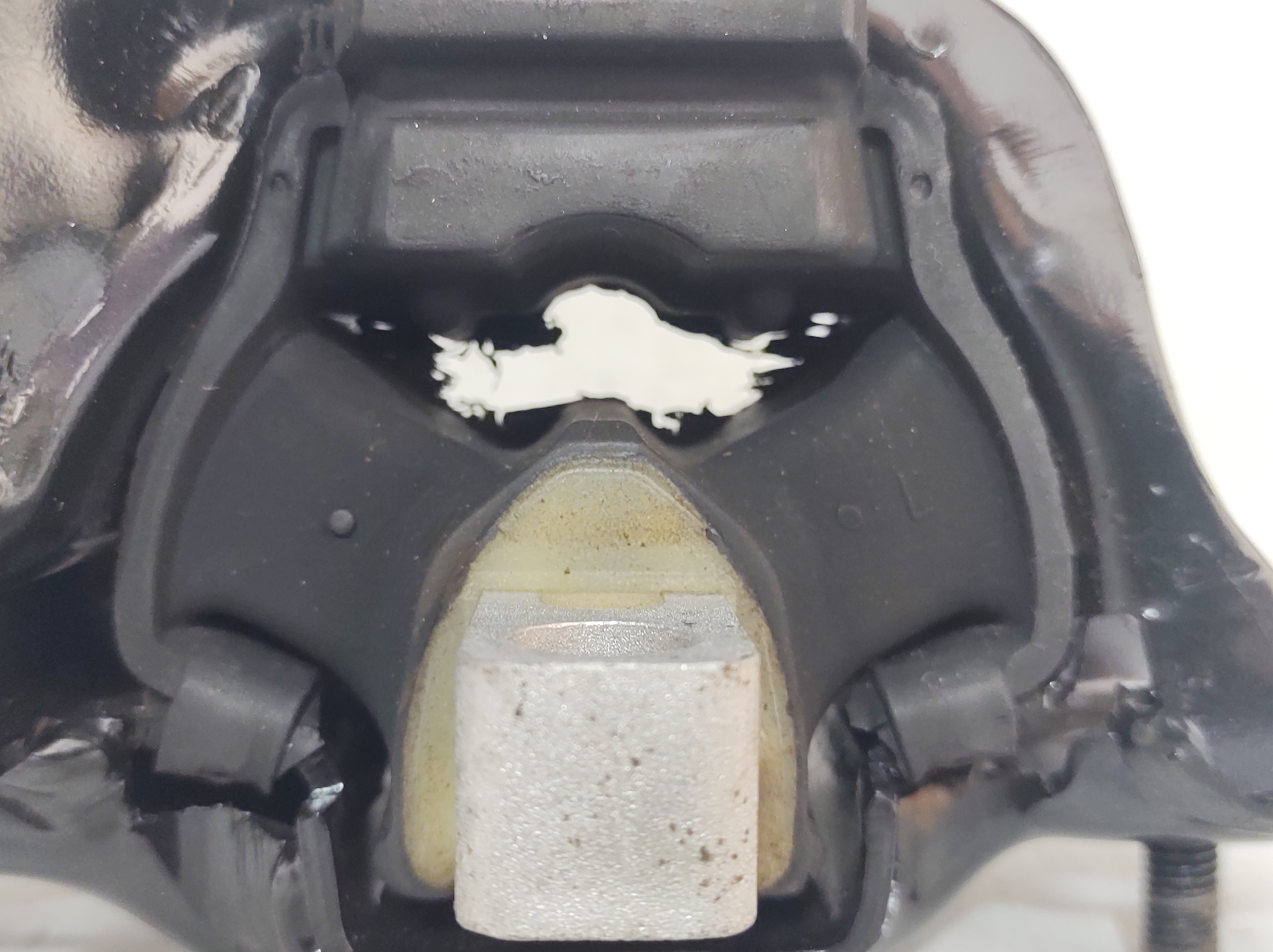 Coxim Esquerdo Câmbio Gol Voyage 1.0 3cc 17 A 23 6q0199555 5