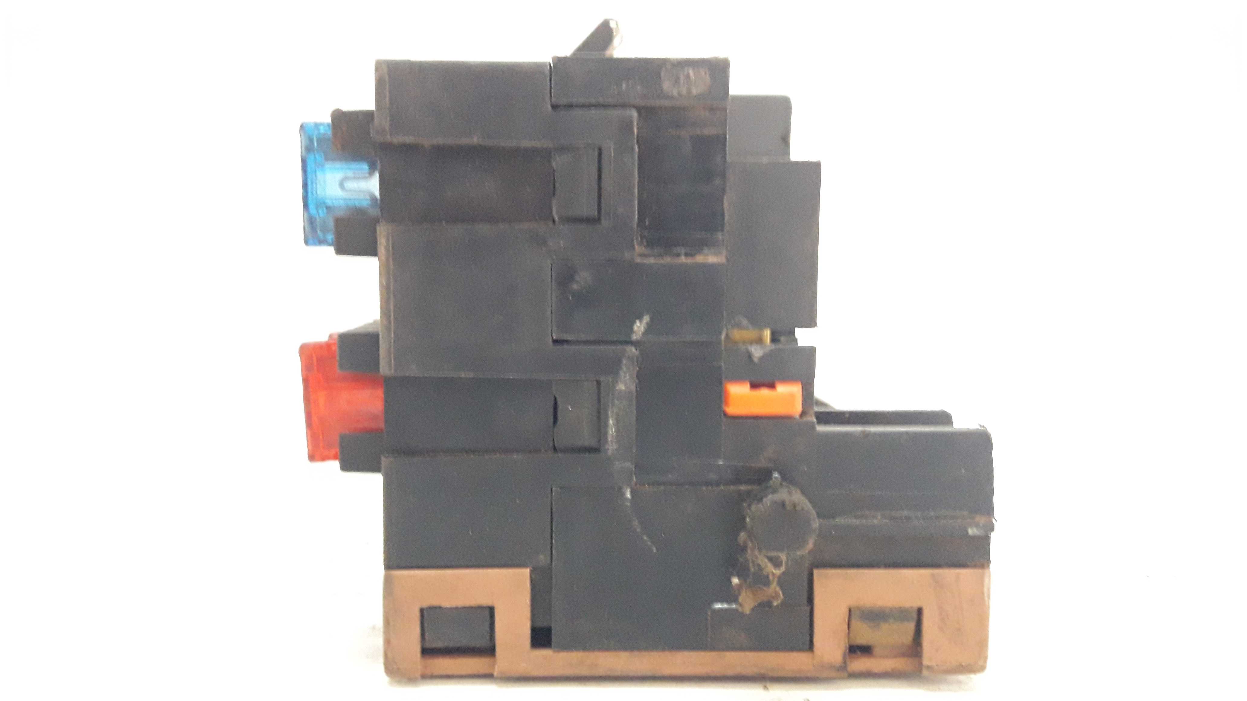 Caixa Fusiveis Gol G3 S/ar 5x0941822a 27592 6