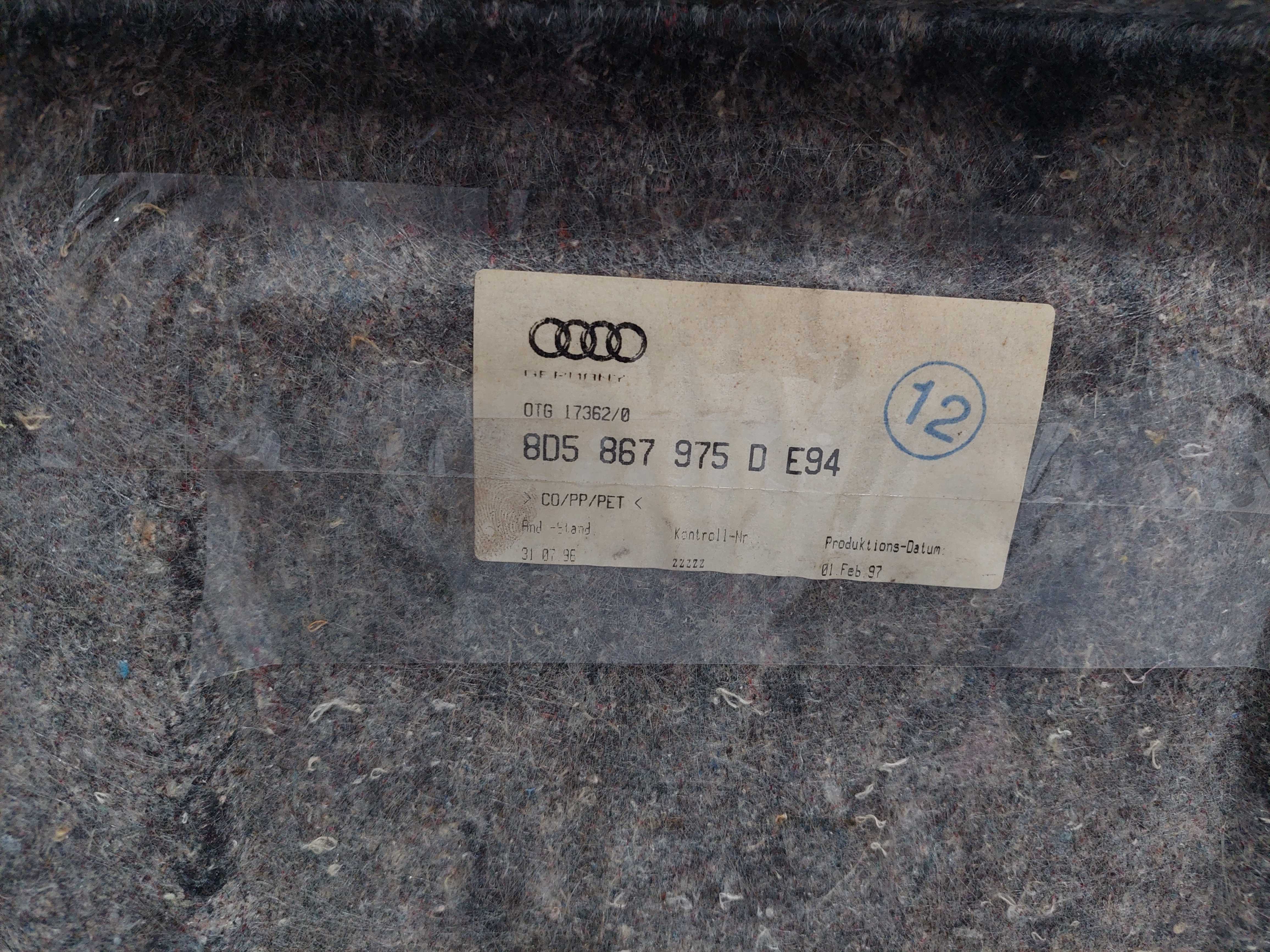 Forro Acabamento Da Tampa Porta Malas Audi A4 1996 A 2000 Preto 4