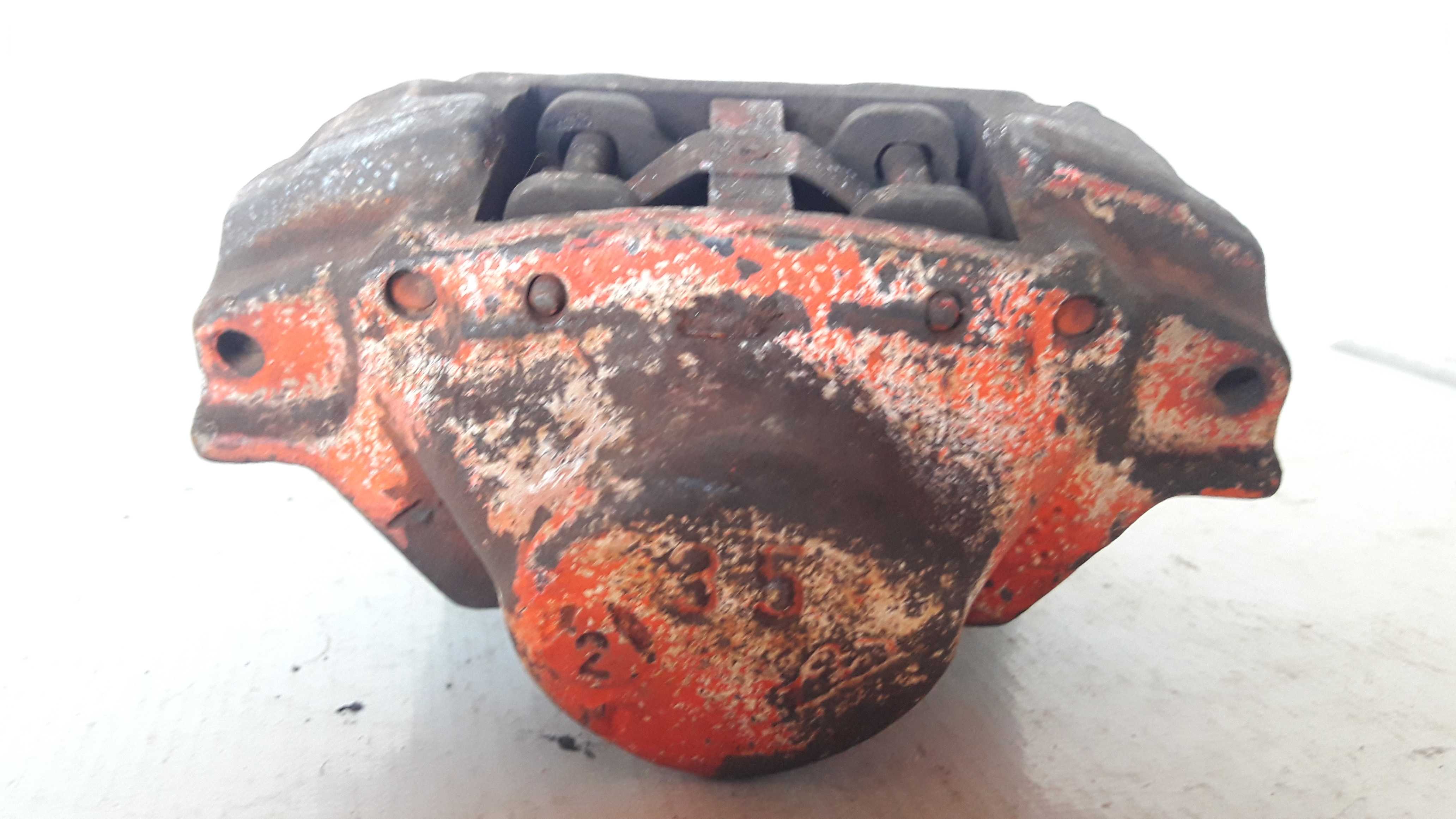 Pinça Freio Traseira Direita Gm Ômega 1992 A 1998 4