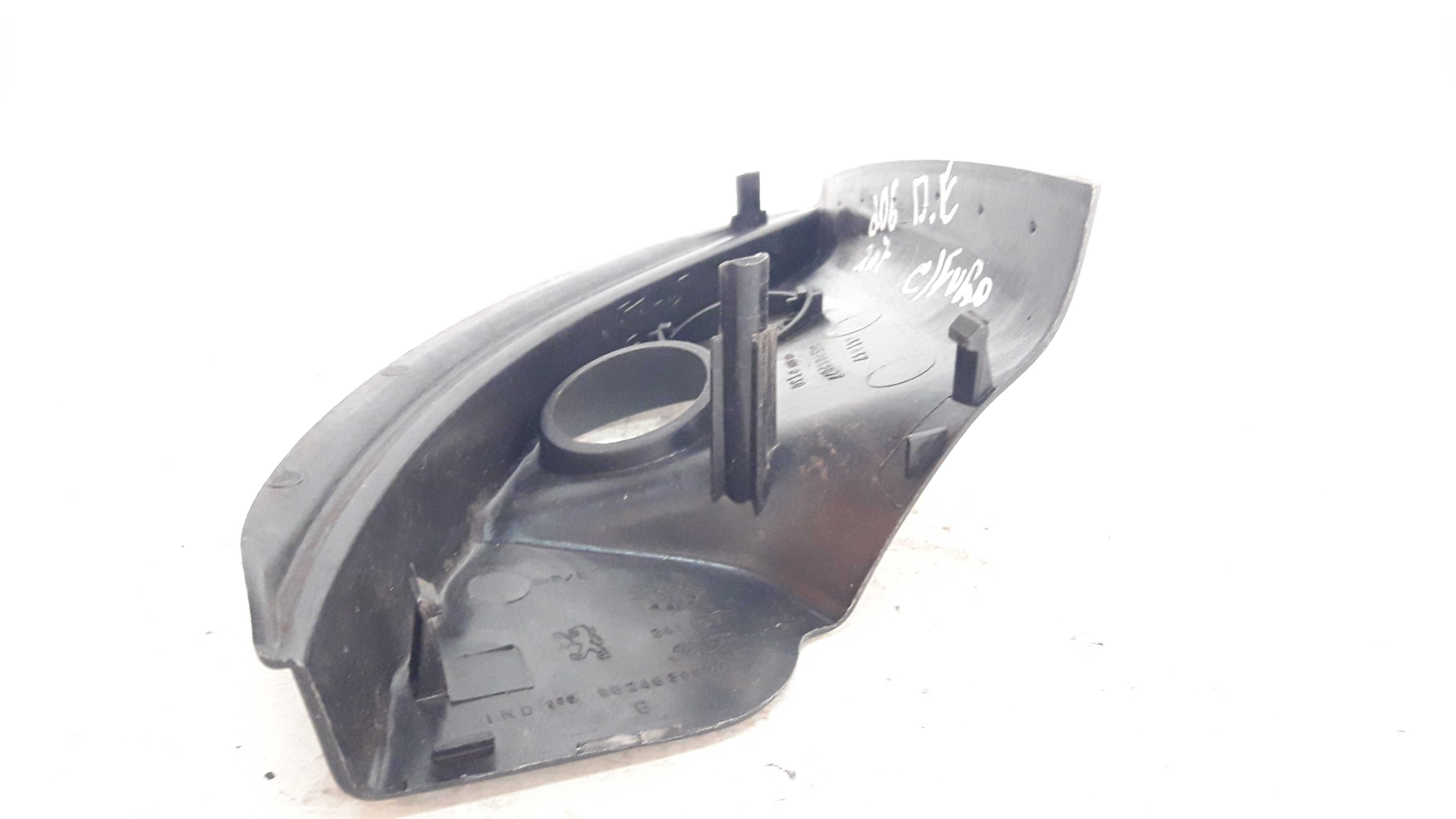 Moldura Interno Retrovisor Esquerdo Peugeot 206 99 A 10 Preto 4