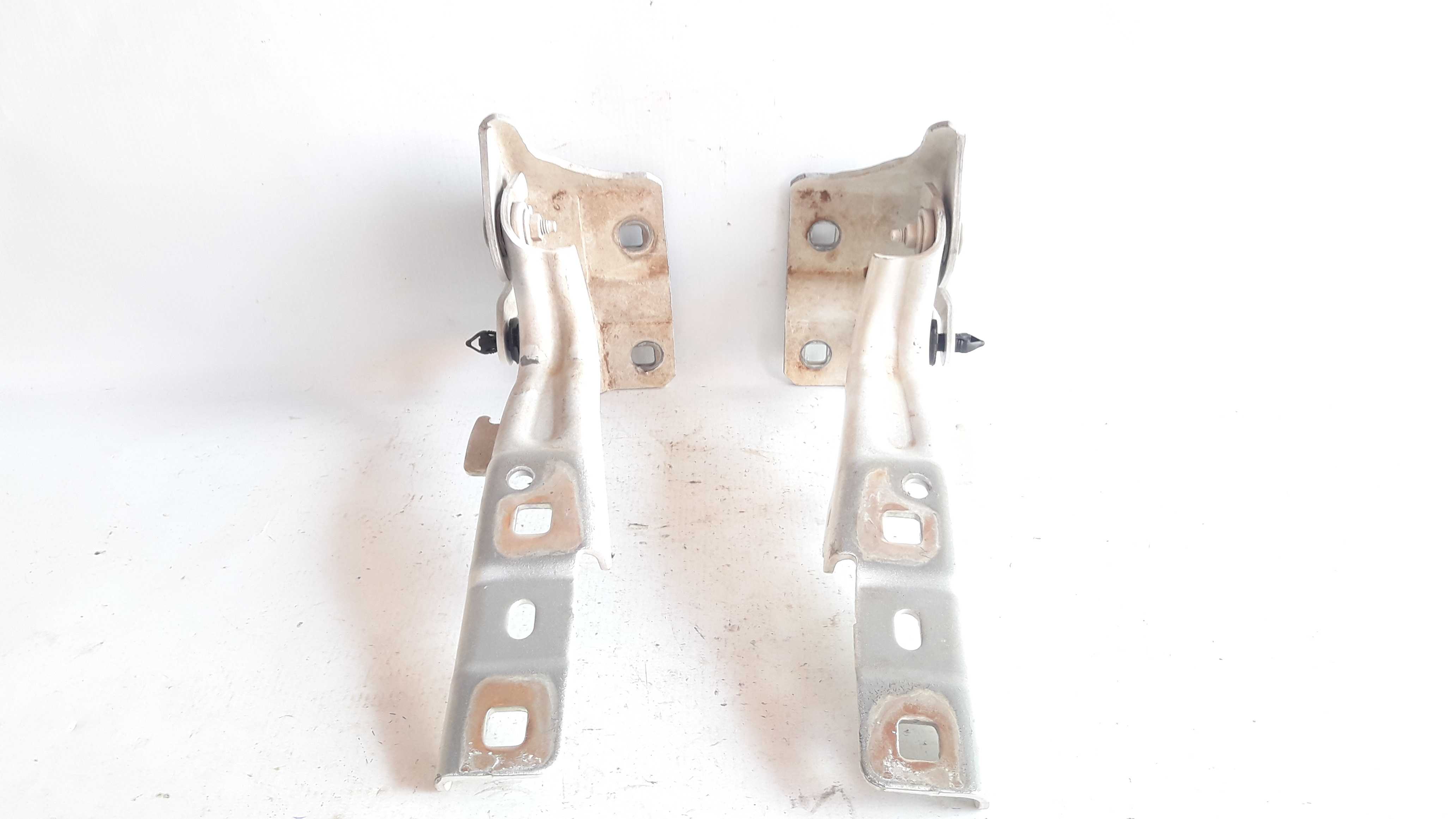 Dobradiça Capo Fiat Argo 2017/2020 Original