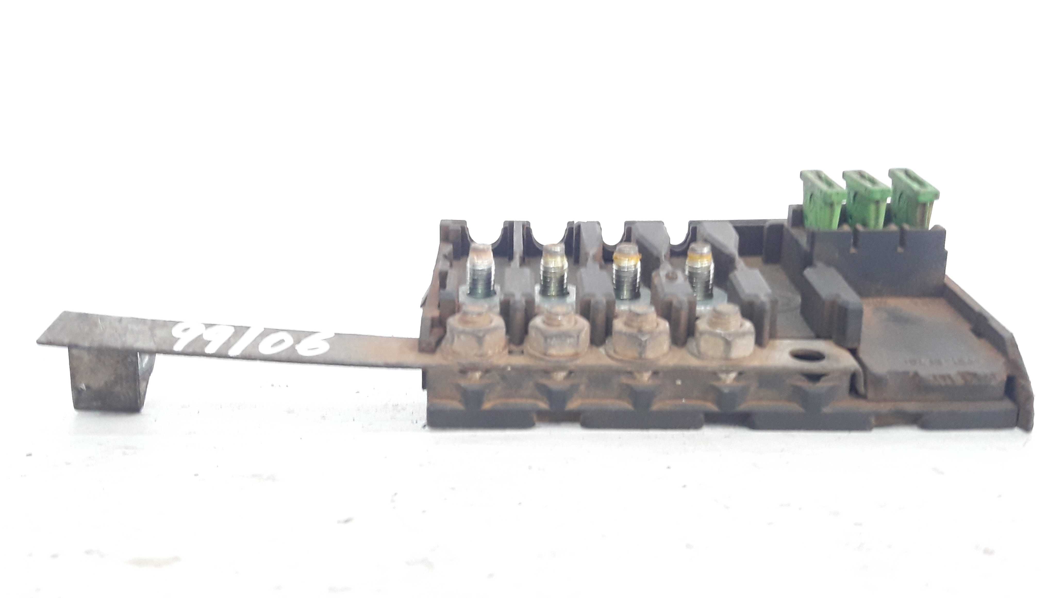 Caixa Fusiveis Vw Golf Audi A3 1.8 2.0 99 A 06 2