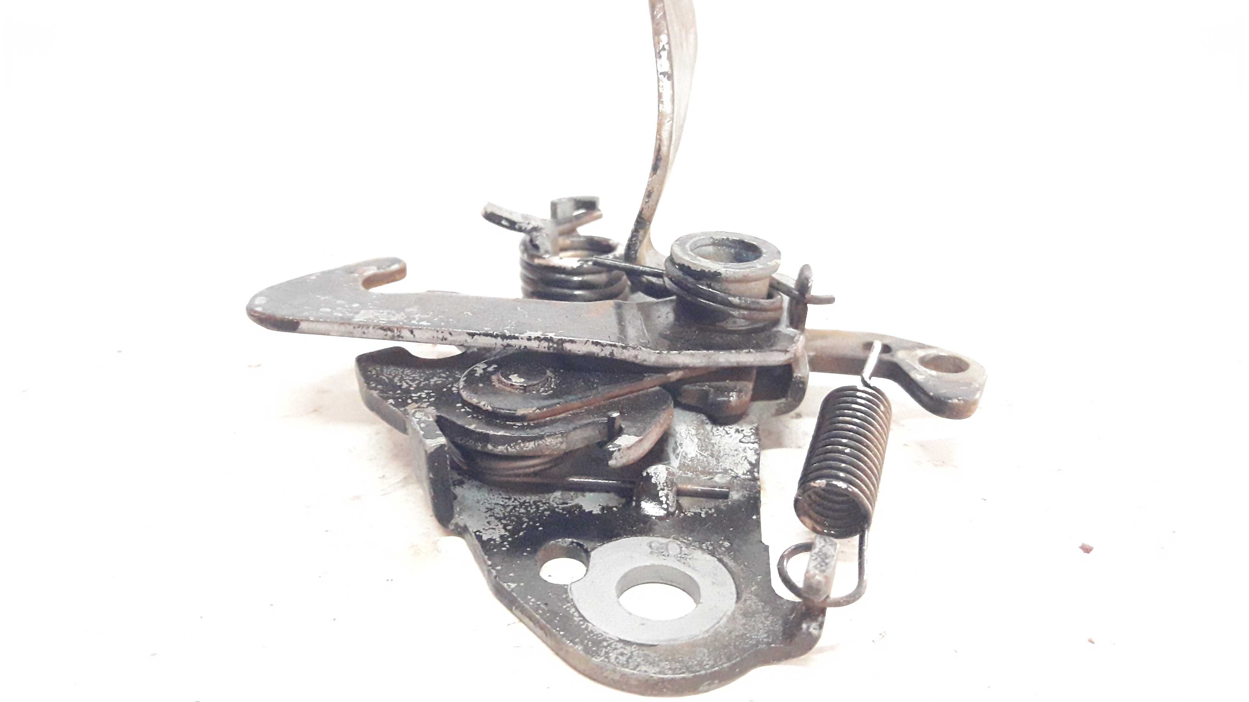 Fechadura Capô Peugeot 206 99 A 10 5