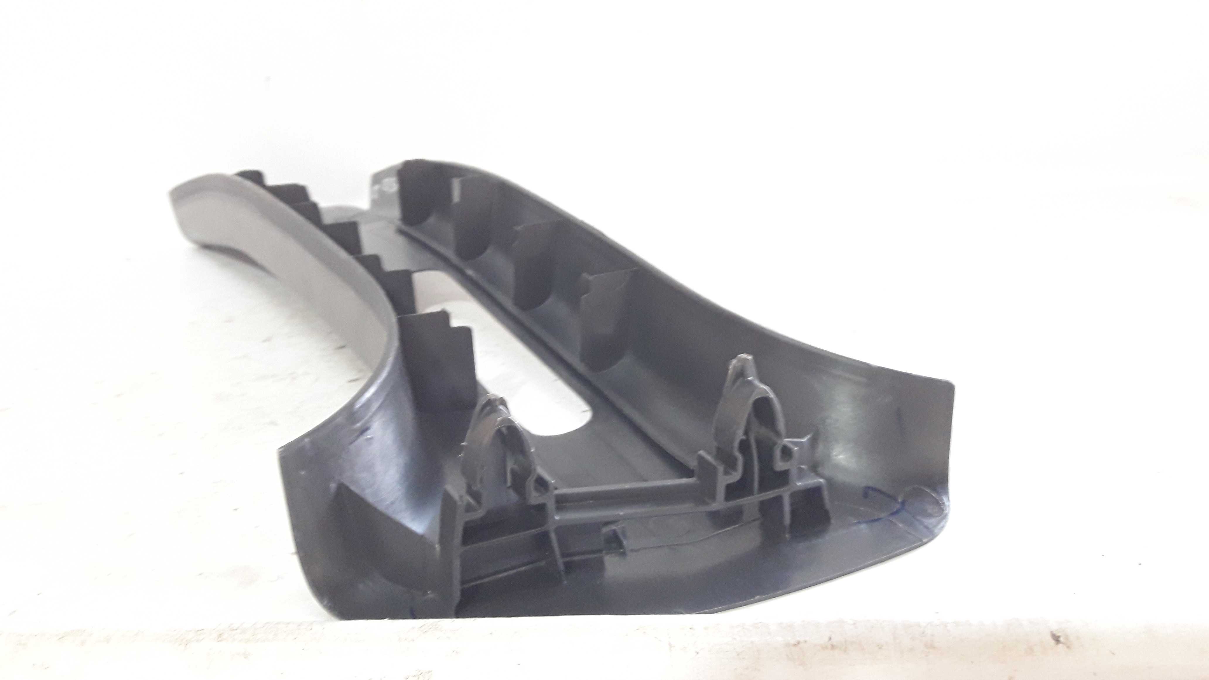 Moldura Coluna Central Direita Oroch 15 A 20 8200529817 4