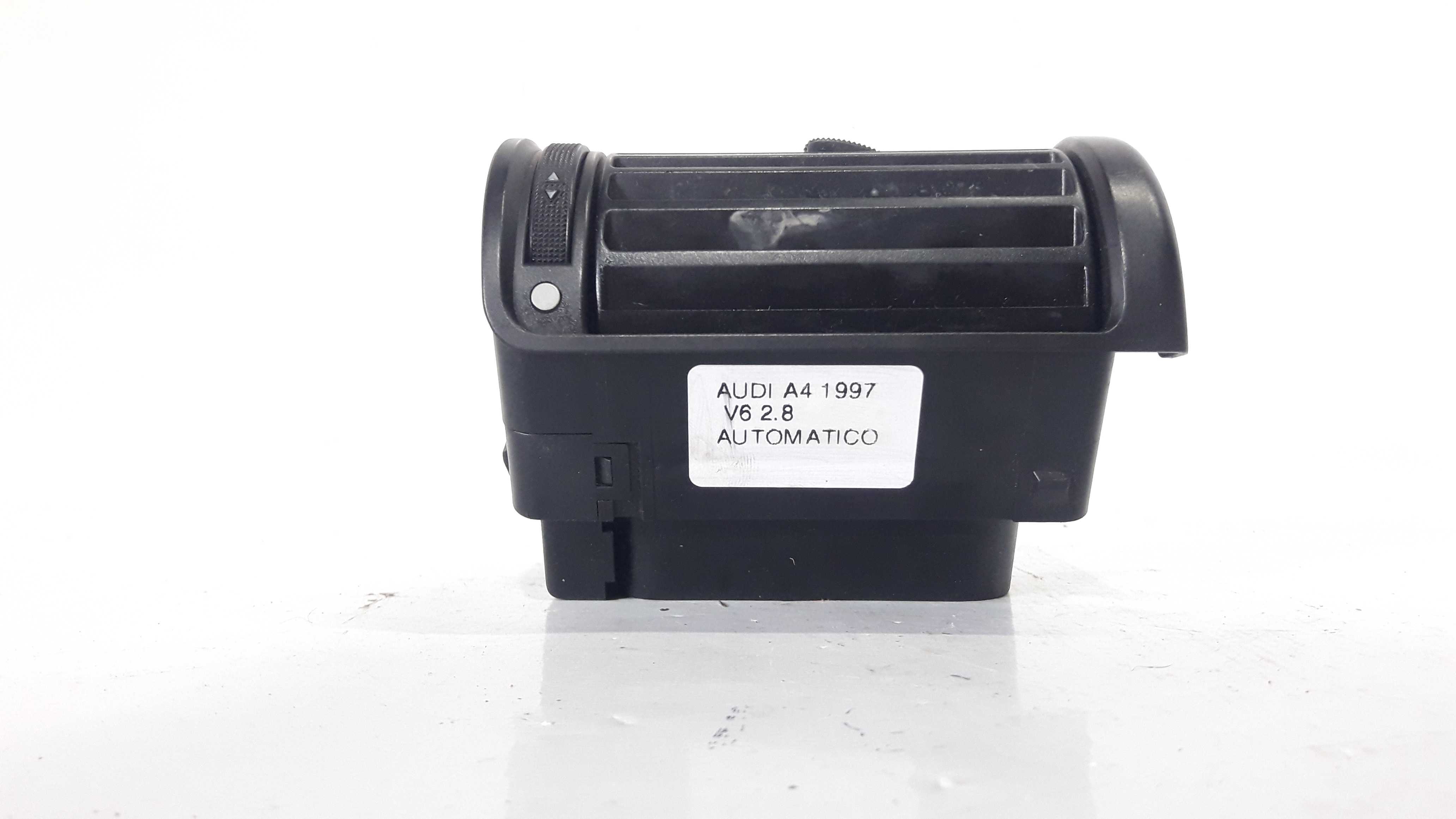 Difusor Ar Direito Audi A4 97/02 8d1820902 19755 6