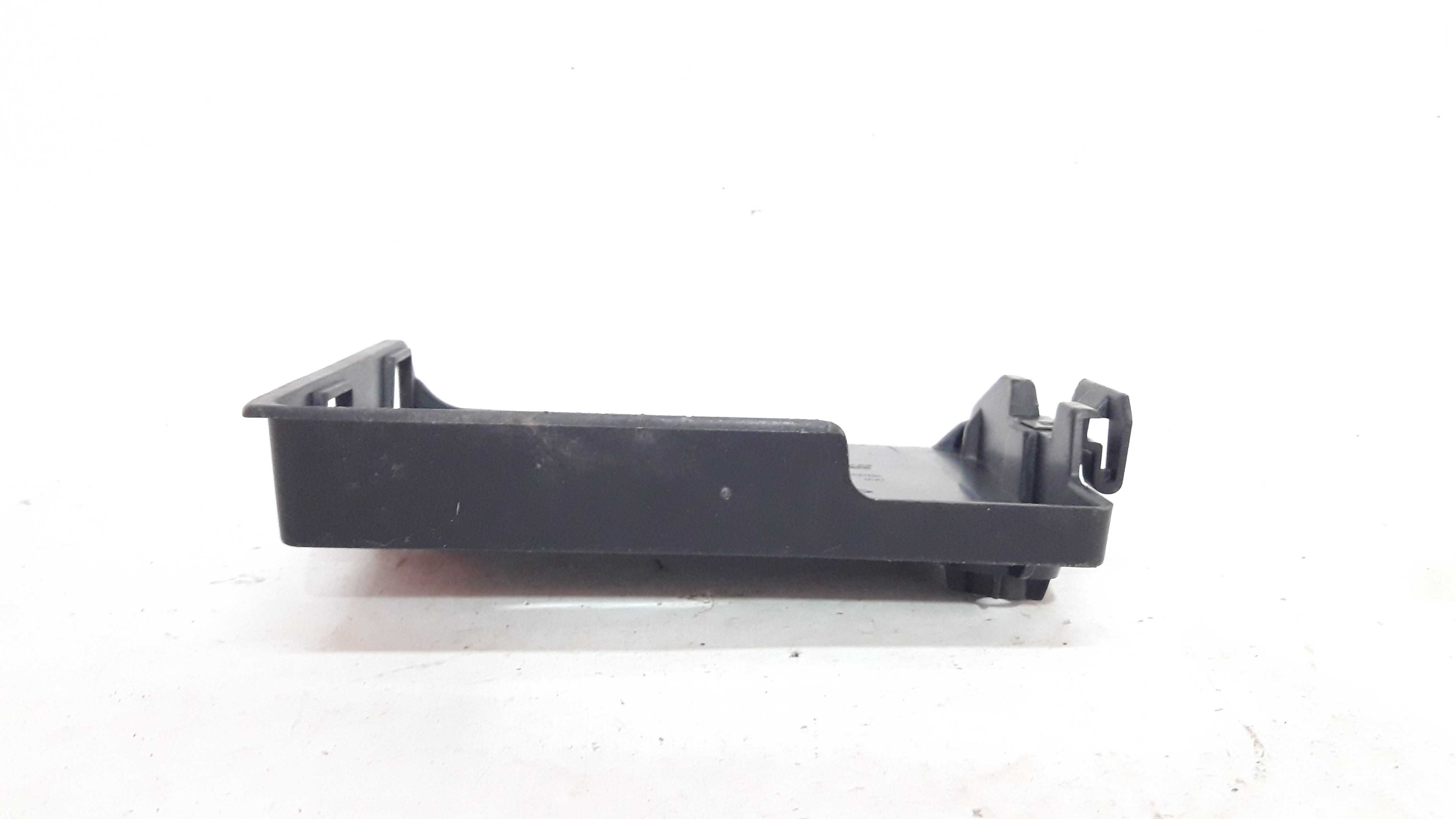 Suporte Módulo Bcm Sandero Logan 1.0 16v 15 A 19 284c24889r 5