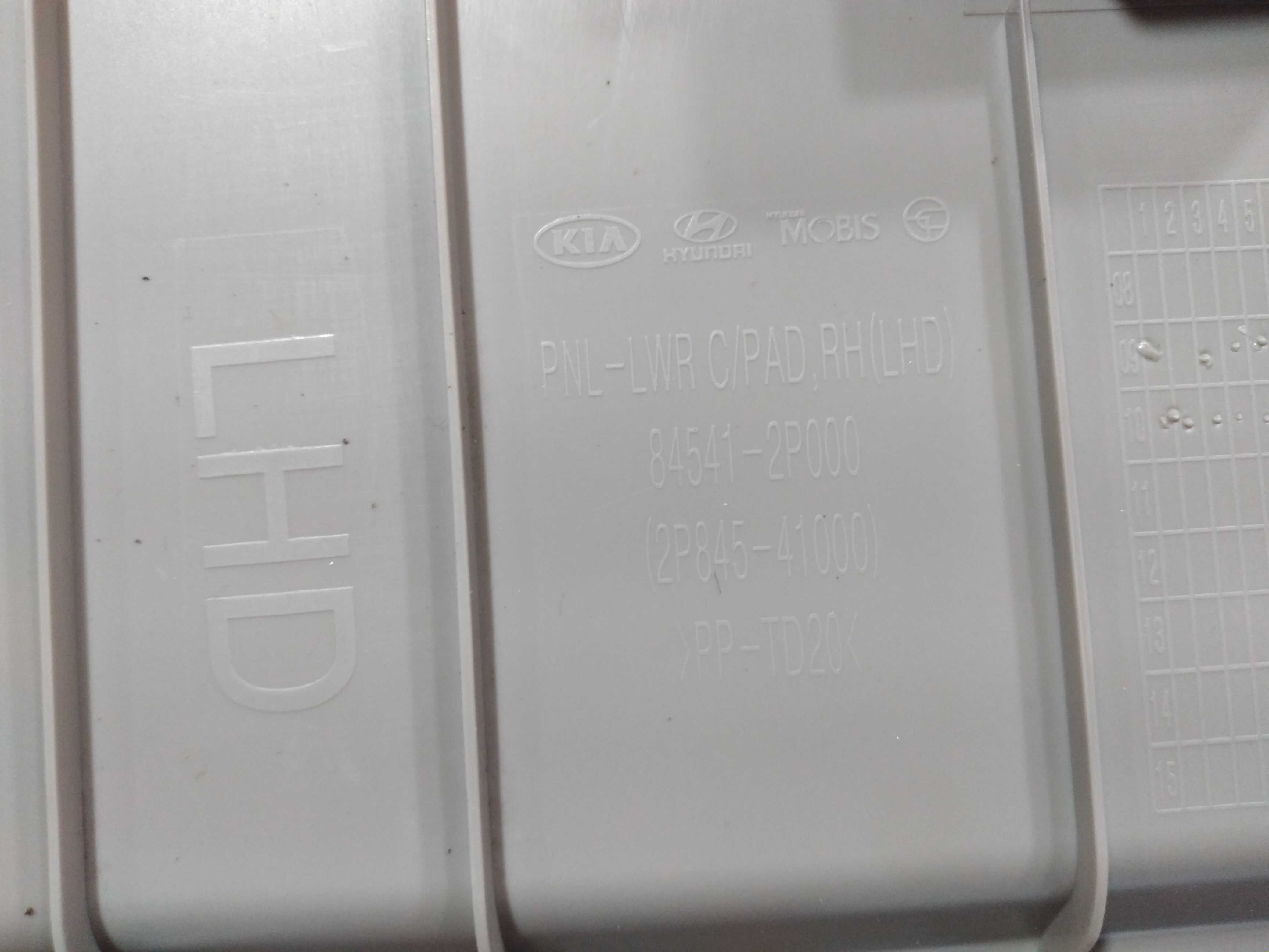 Moldura Suporte Porta Luvas Kia Sorento 2010 A 2013 Original 6