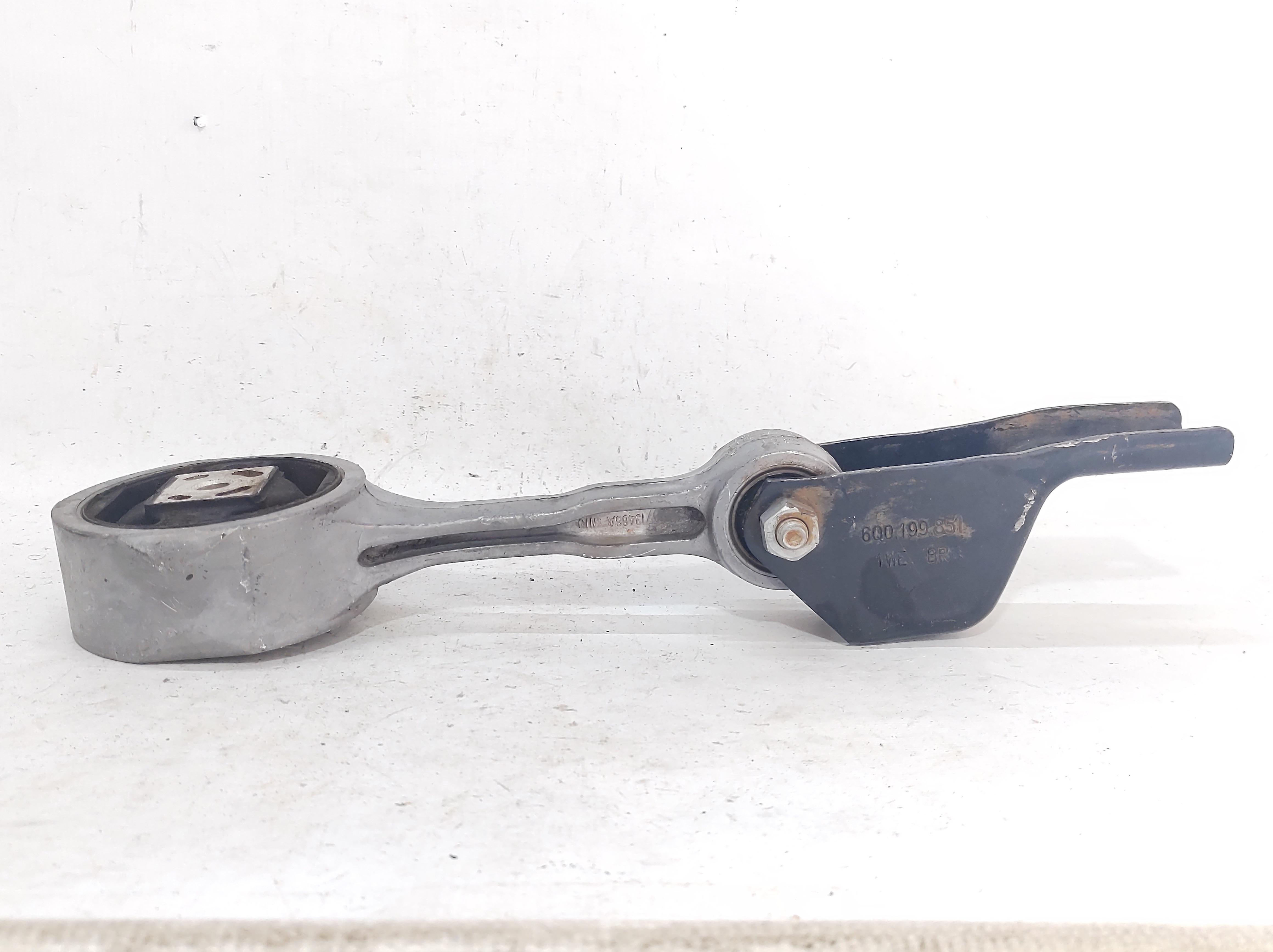 Coxim Câmbio Gol Voyage 1.0 3cc 17 A 23  6q0199851 7