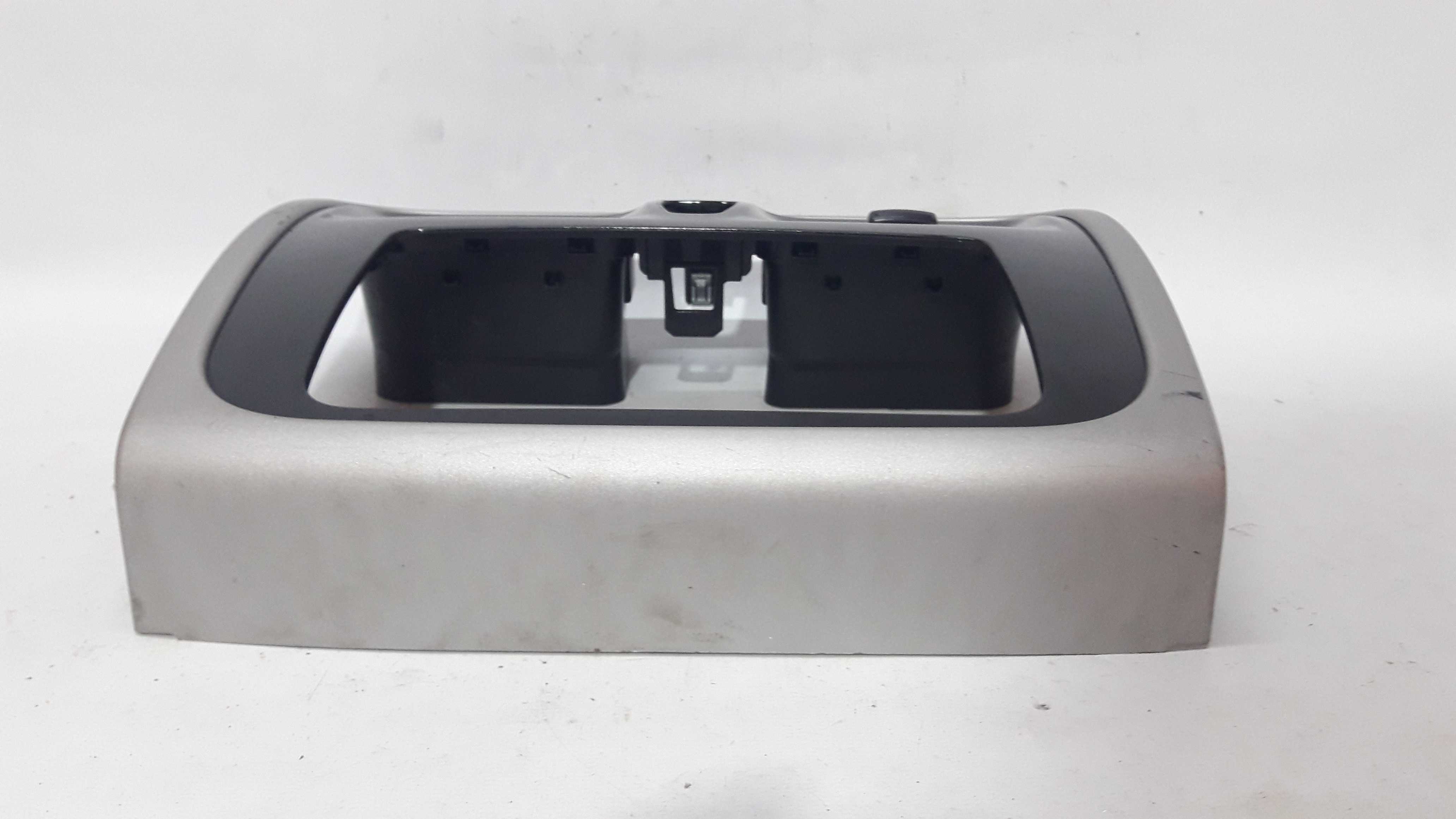 Moldura Painel Central Sandero Logan 15 A 20 682606935r 4