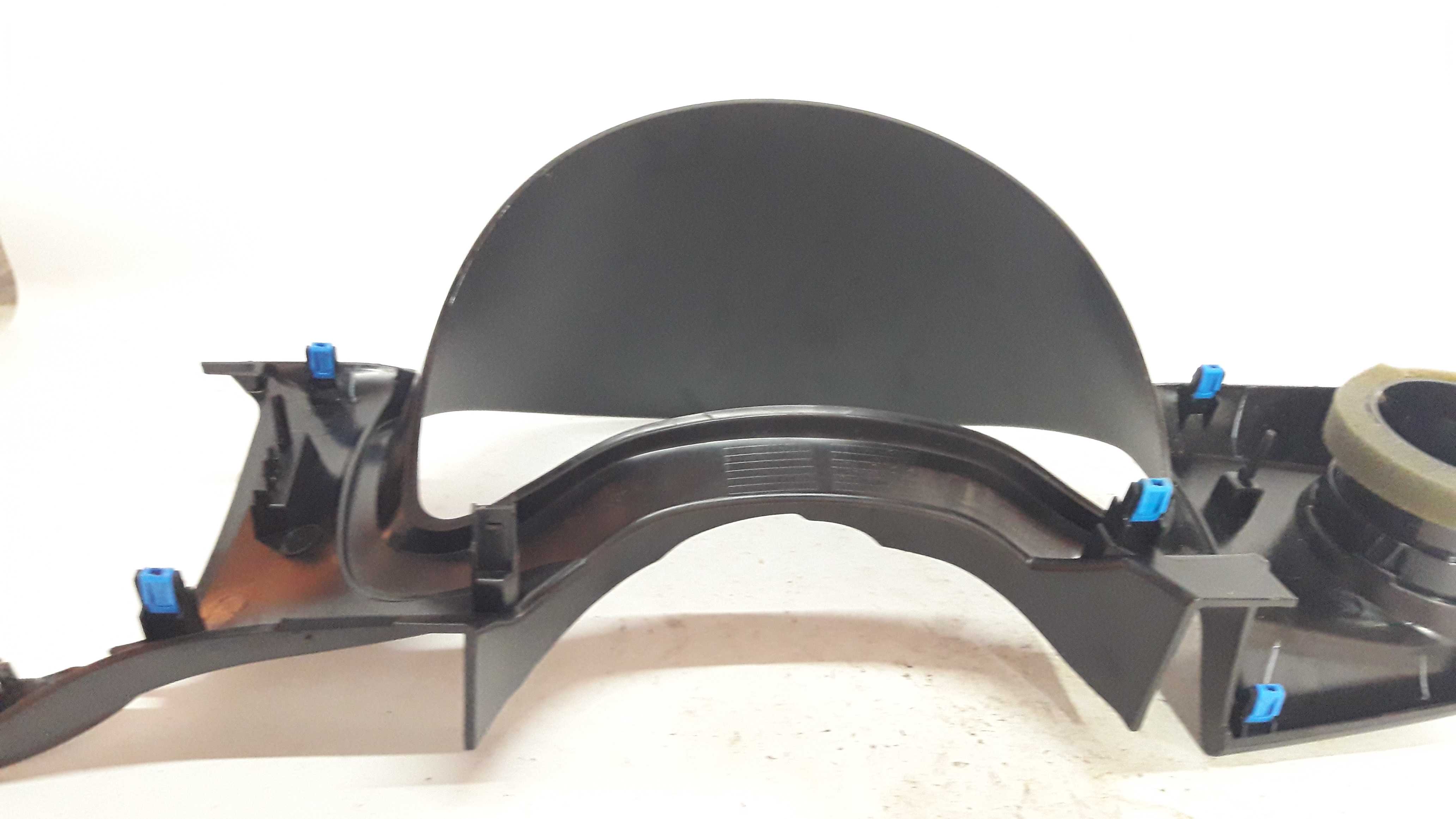 Moldura Painel Velocímetro Com Difusor Ar Strada 20 A 23 9