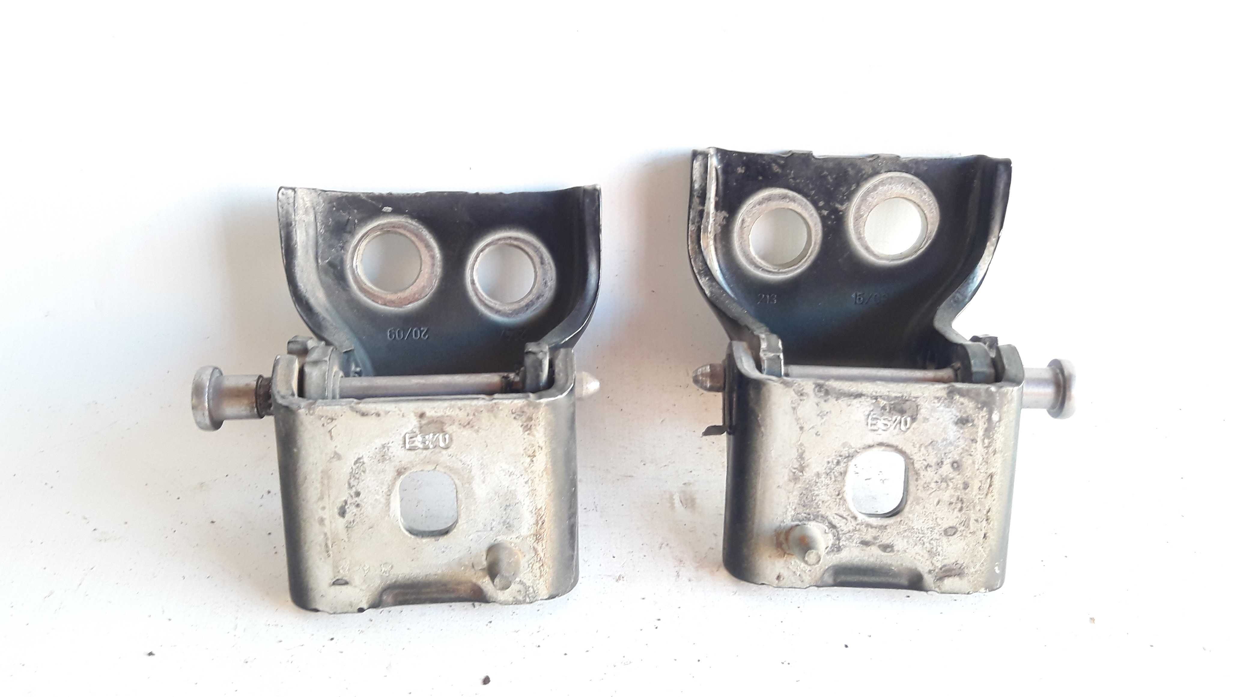 Par Dobradiças Porta Dianteira Esquerda Citroen C4 Pallas 3