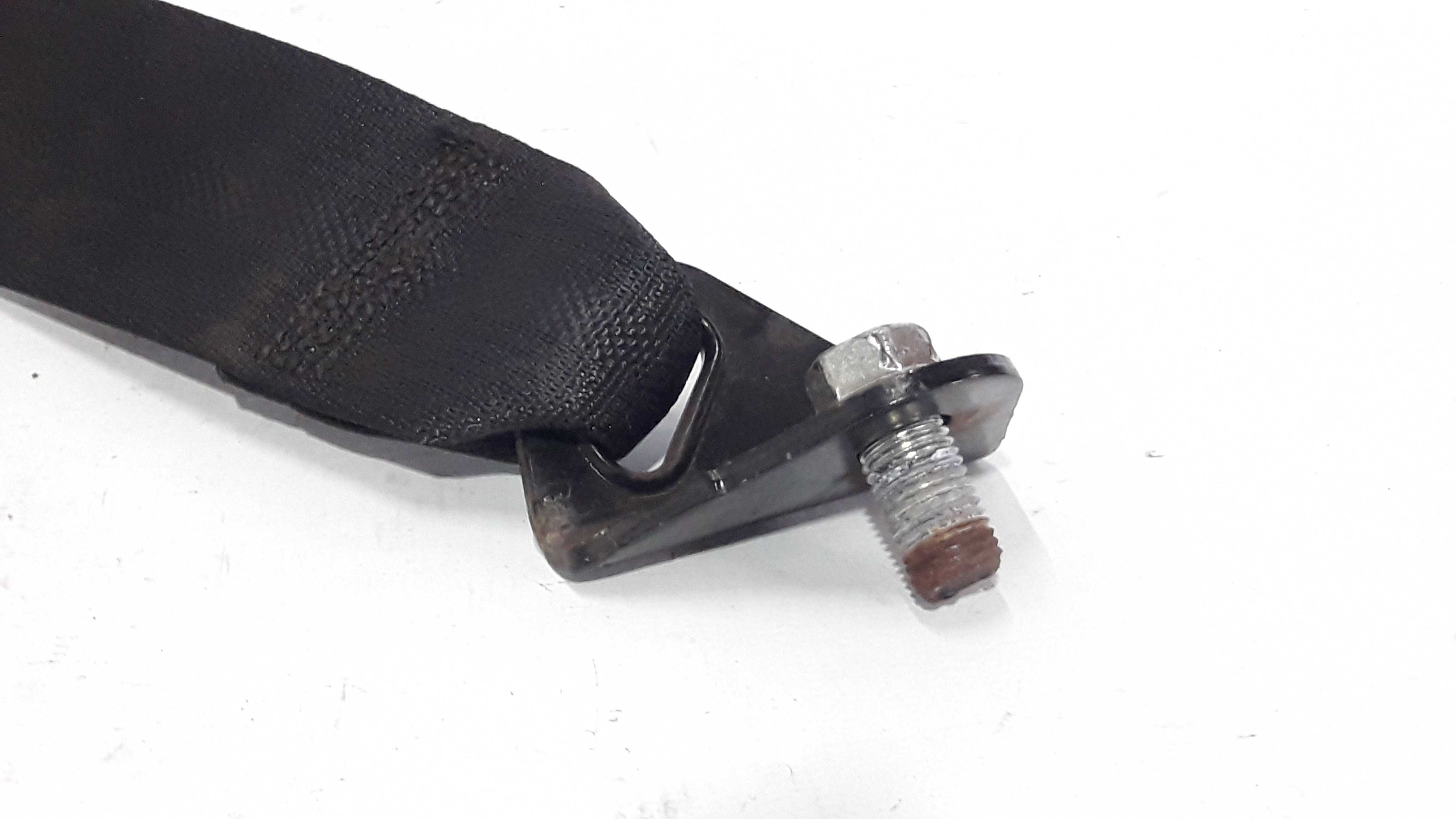 Cinto Segurança Traseiro Esquerdo Hilux 16/20 604695900a 2