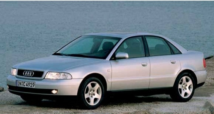 Portinhola Tampa Combustivel Audi A4 96/00 1h001092j 20238 Preto 98 4