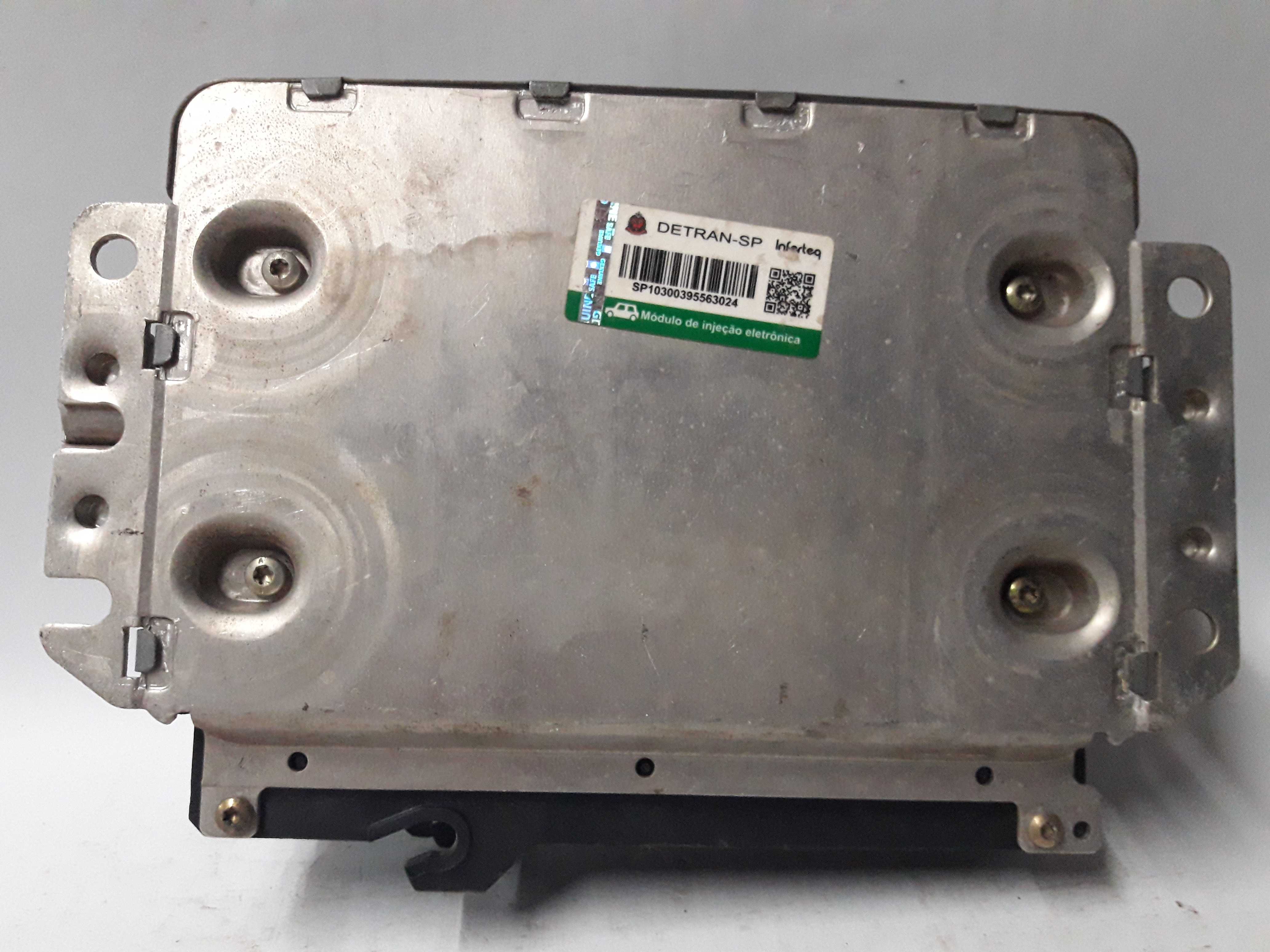 Módulo Injeção Vectra 2.0 16v 1997 0261204195 57 Pinis 4
