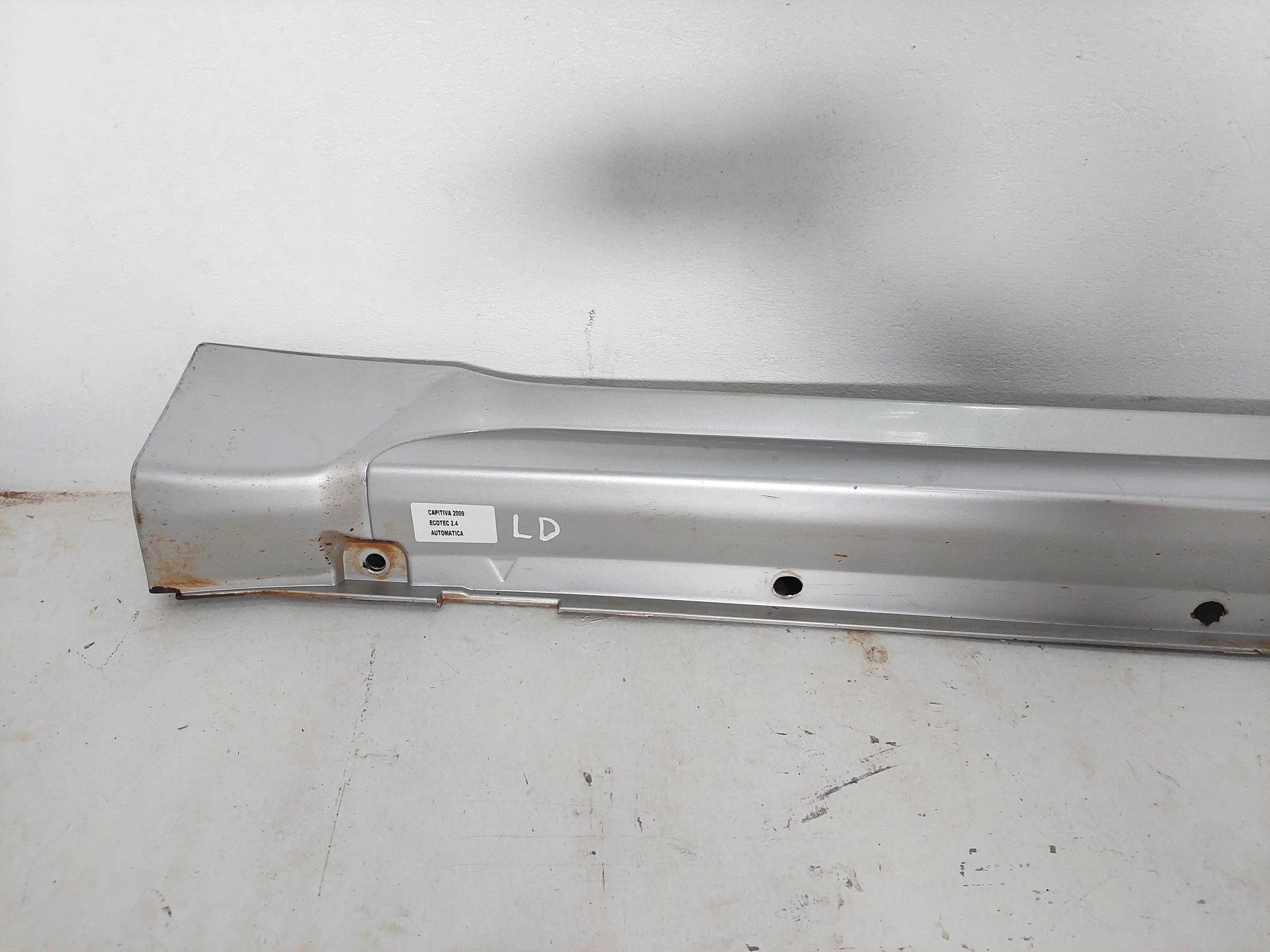 Spoiler Lado Direito Captiva Sport 2009 2010 A 2013 Original 6