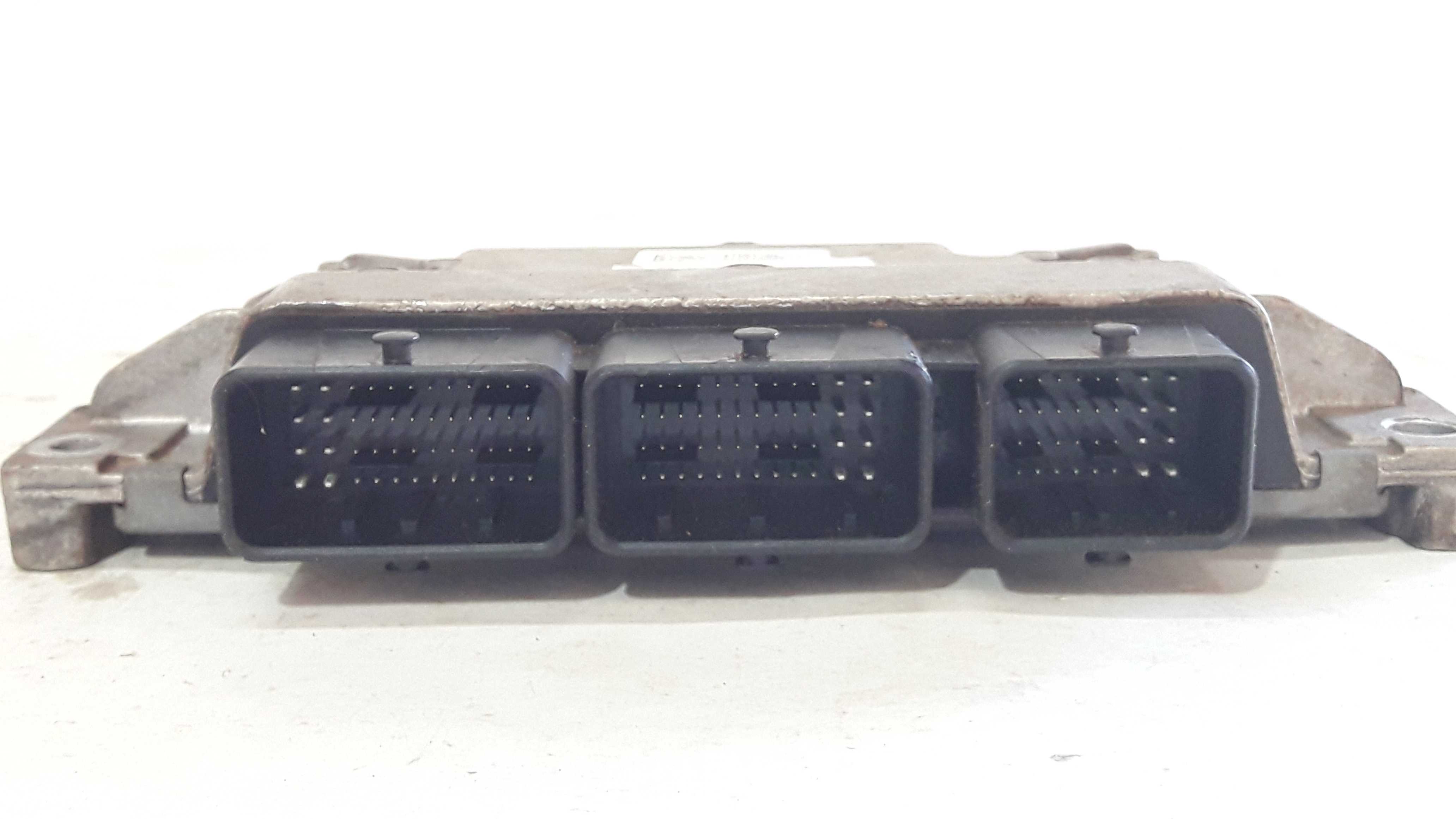 Modulo Injeção Logan Sandero 1.0 8v 15 A 19 237104495r 2