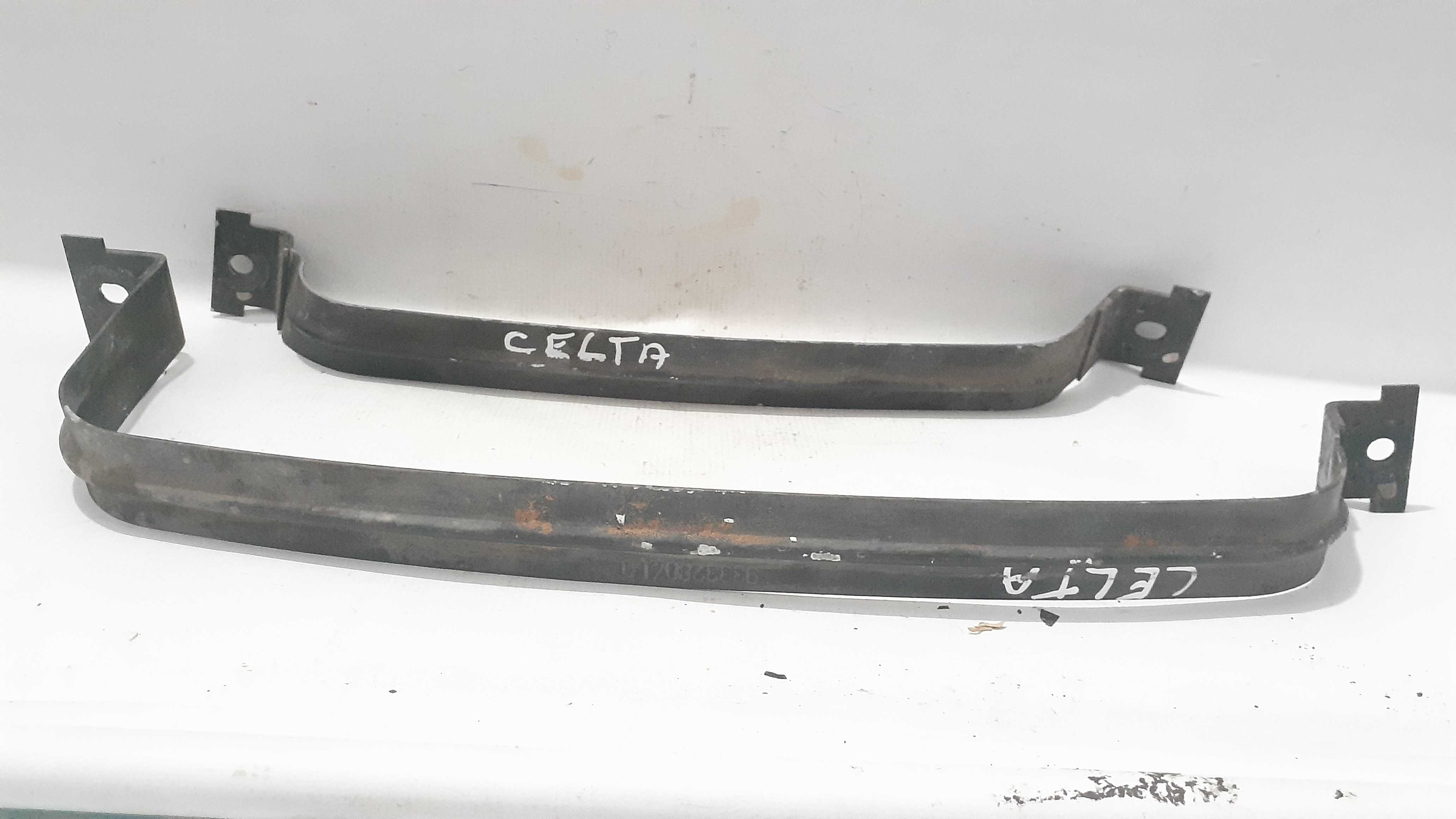 Cinta Suporte Tanque Combustível Celta Original