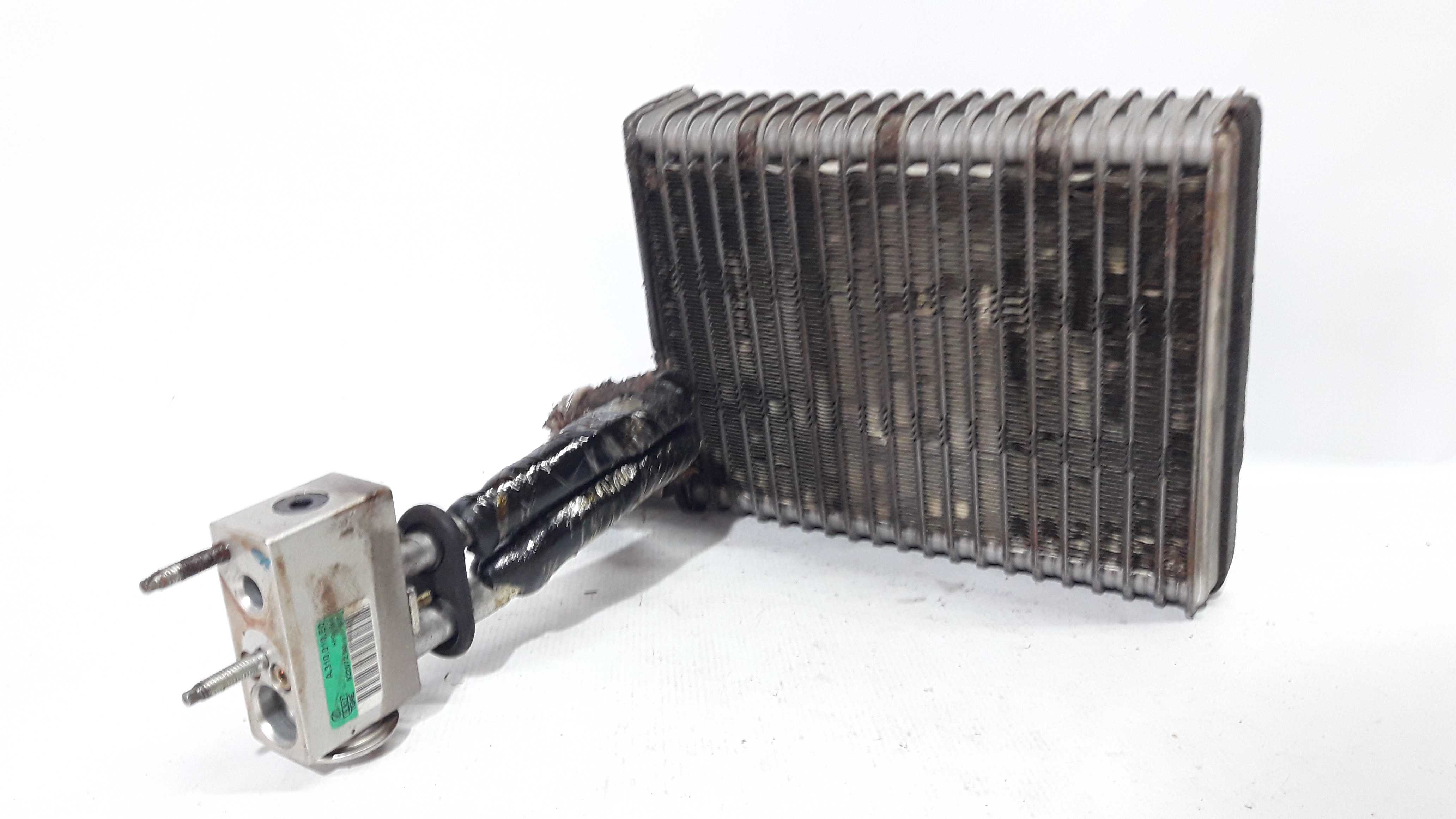 Condensador Ar Condicionado Palio/siena/strada 1.8 8v 00/10 4