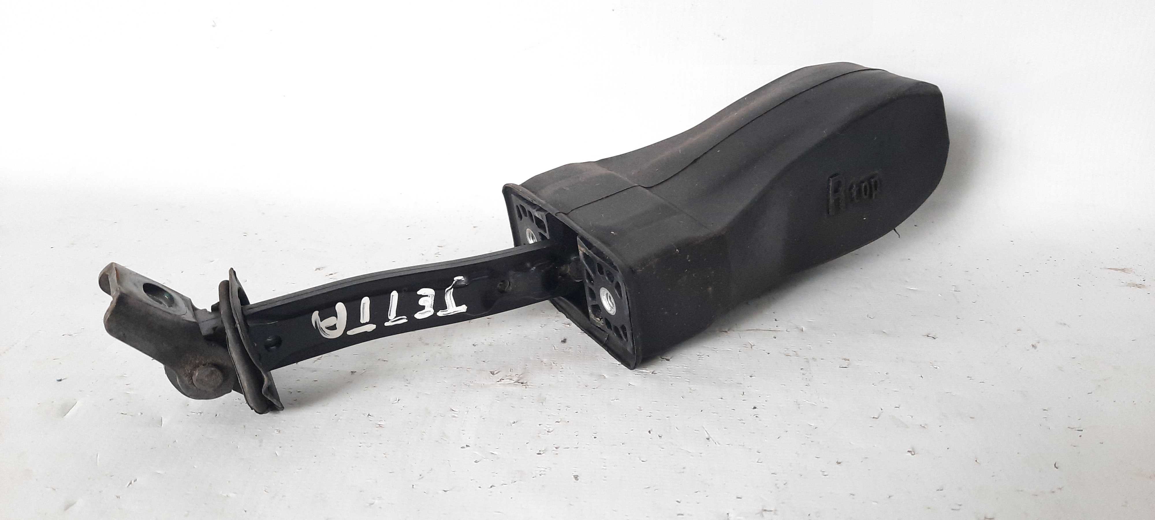 Limitador Porta Traseiro Esquerda Jetta 10 11 12 13 14 3