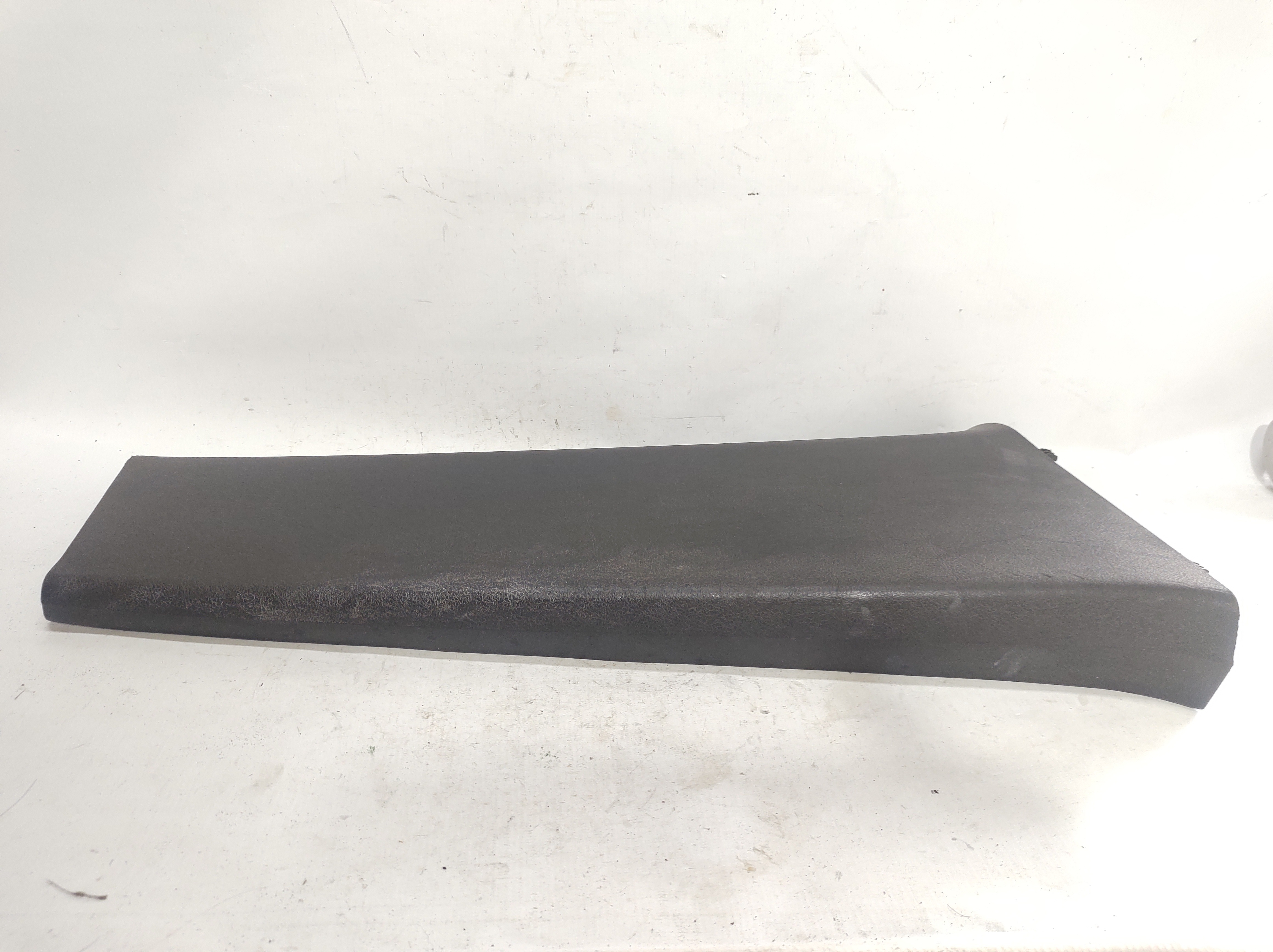 Moldura Coluna Central Direita Golf 99 A 06 1j4867298b 3